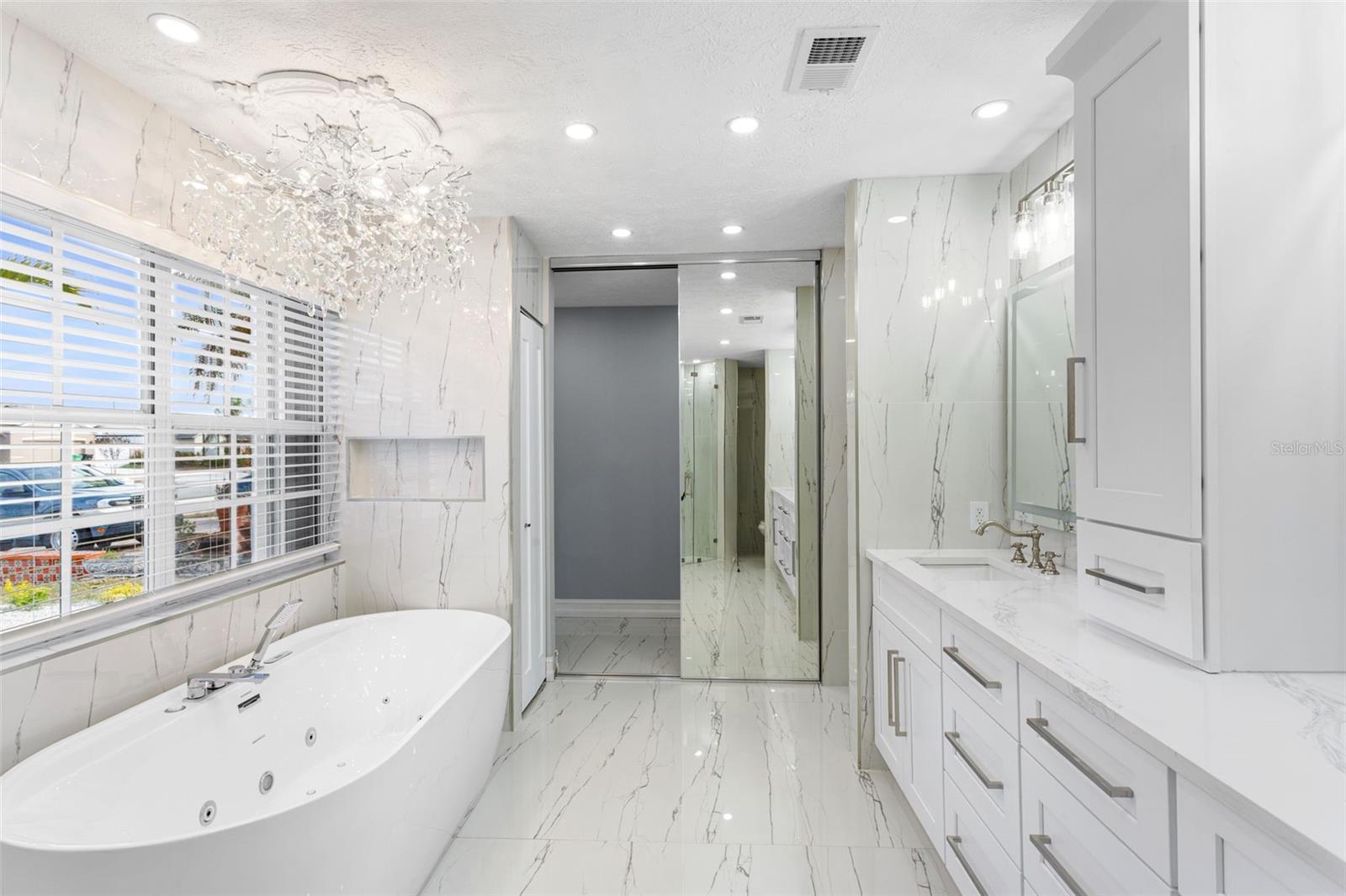 Image 23 of 57 For 2098 Floresta Drive