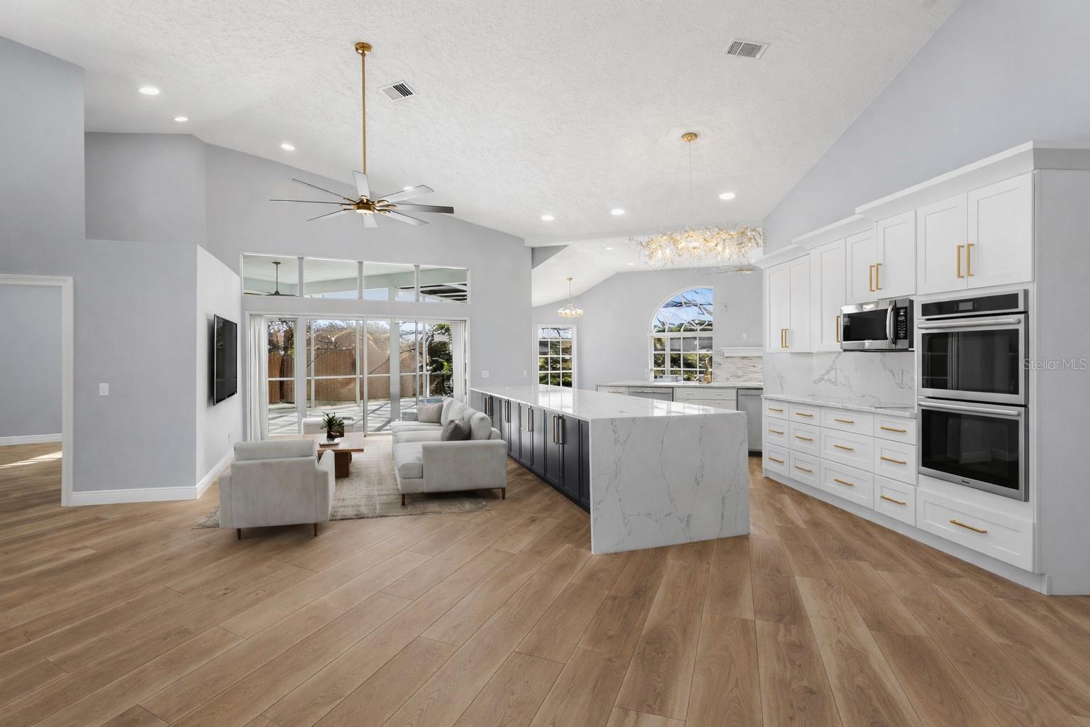 Image 3 of 57 For 2098 Floresta Drive