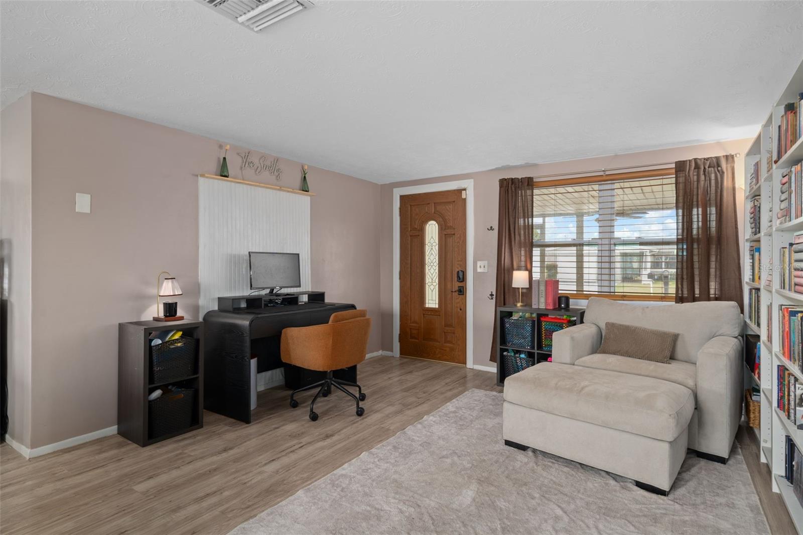 Image 8 of 18 For 3748 Redwood Drive