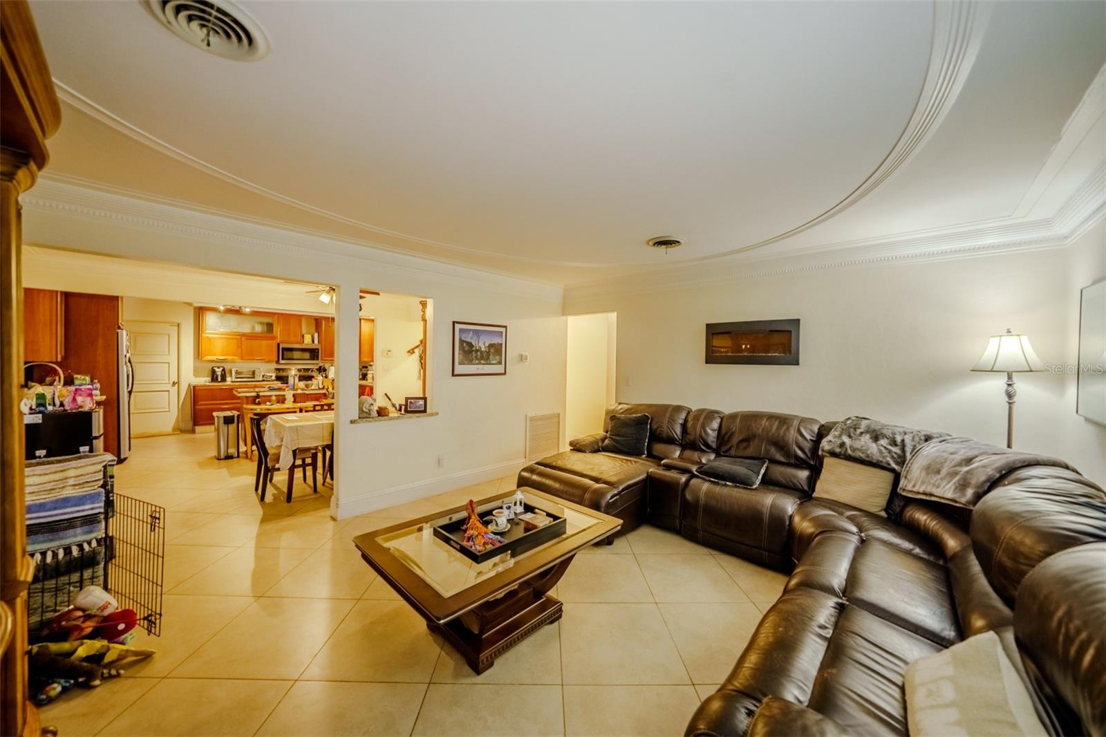 Image 13 of 50 For 3372 Webber Street