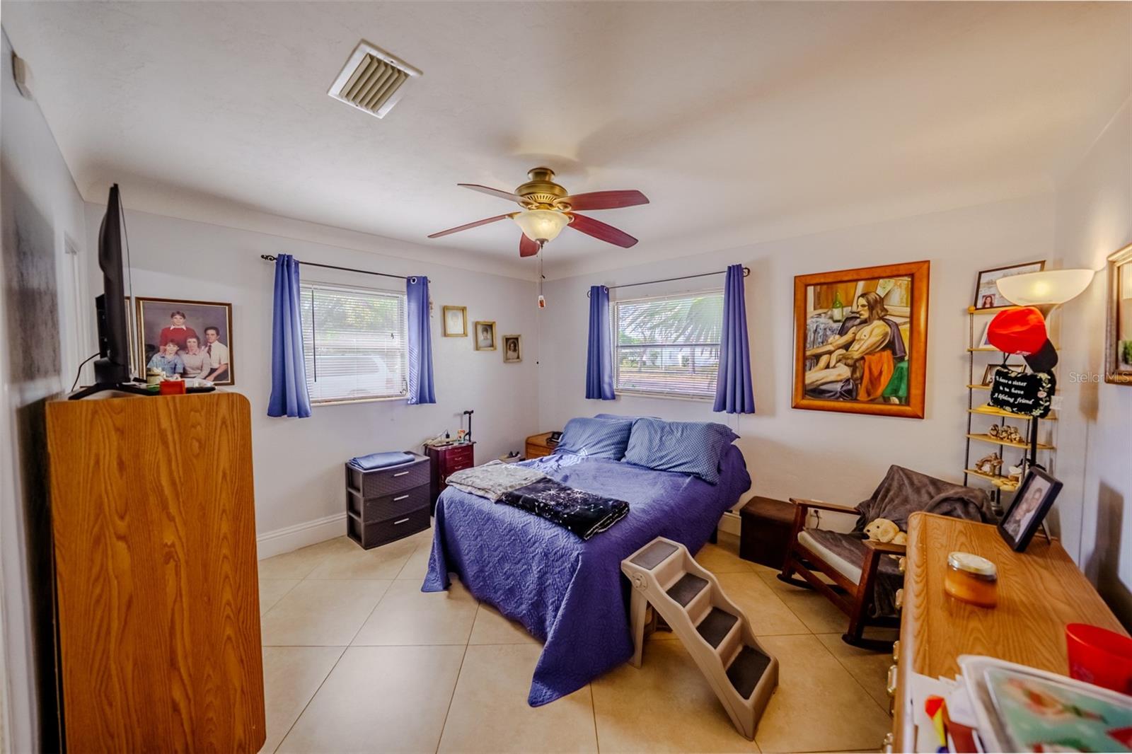 Image 15 of 50 For 3372 Webber Street