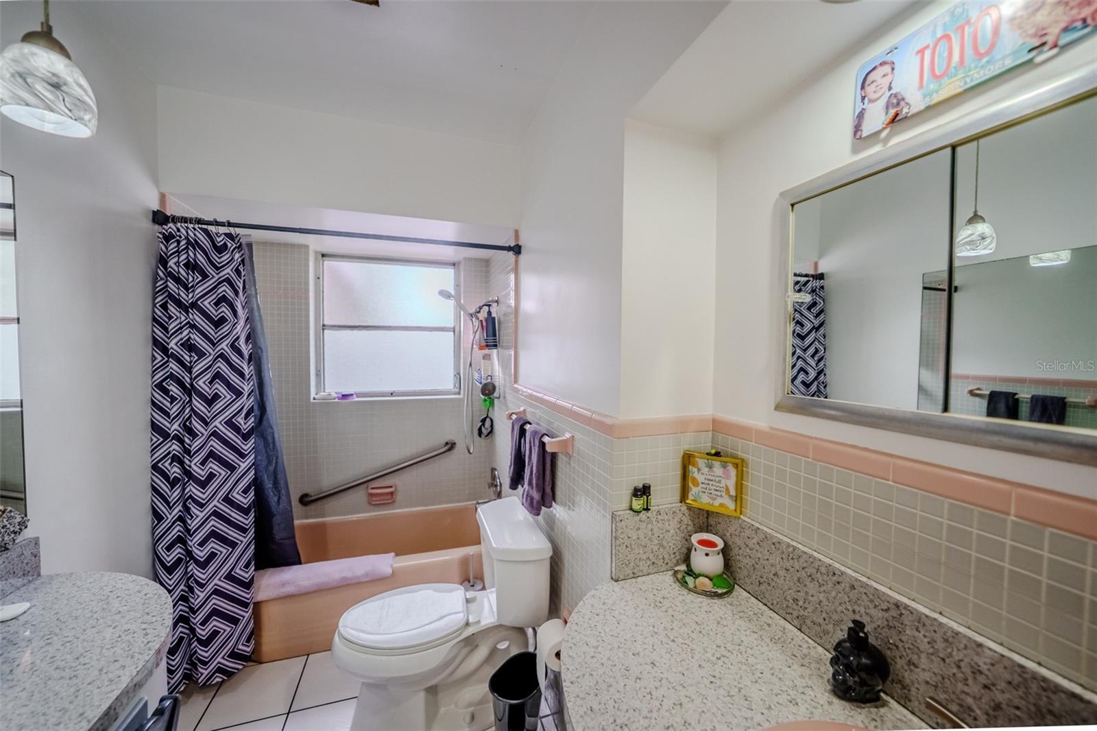 Image 23 of 50 For 3372 Webber Street