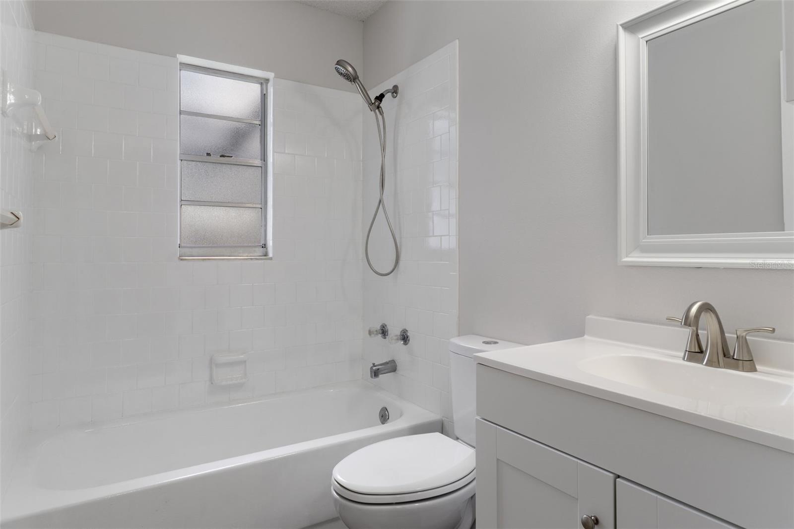 Image 24 of 39 For 12420 Lombardy Street