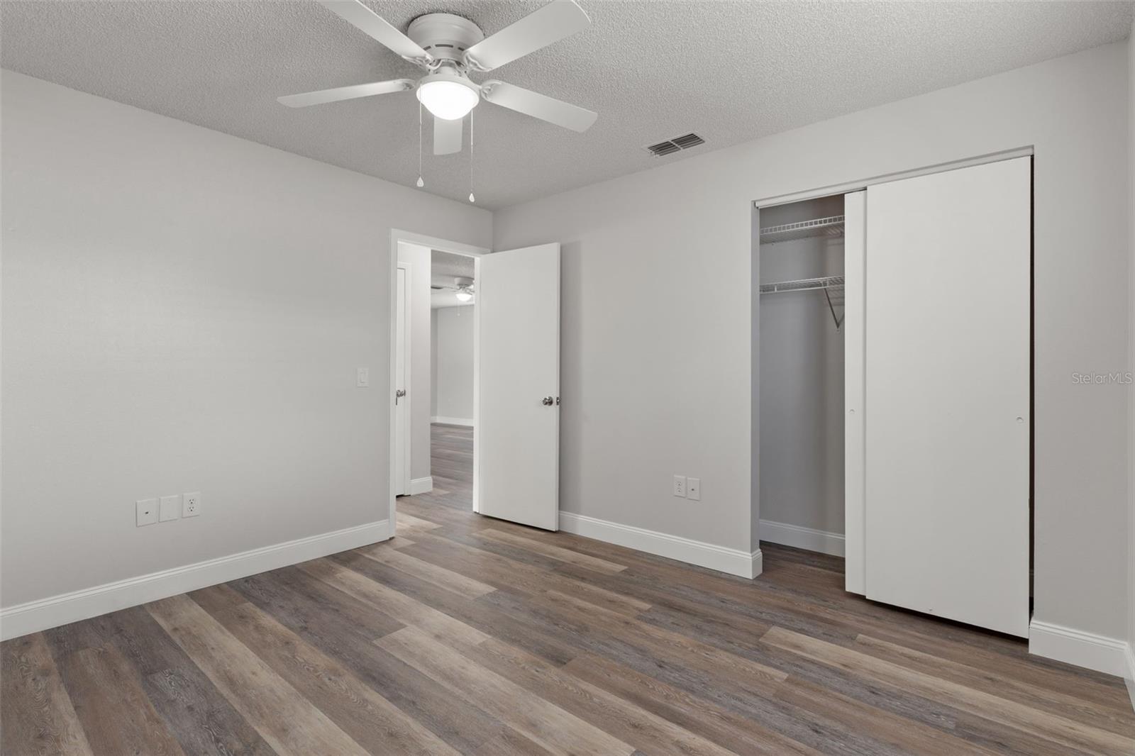 Image 26 of 39 For 12420 Lombardy Street