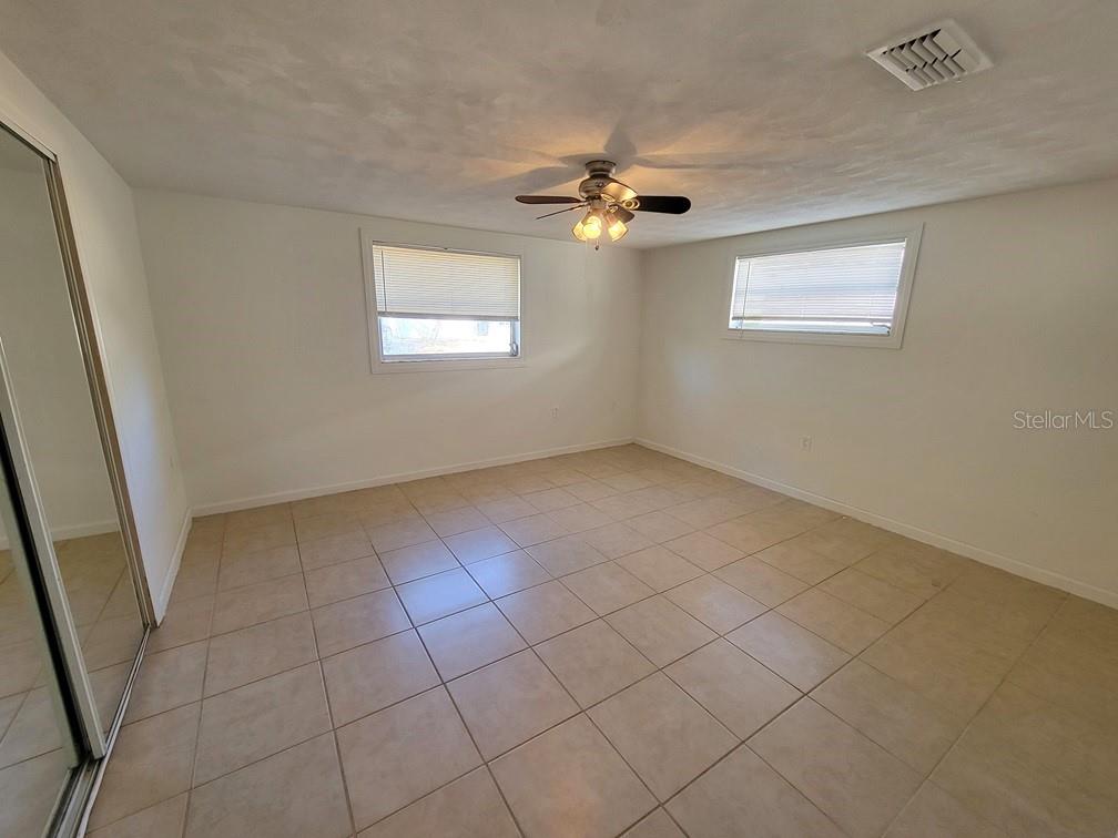 Image 17 of 23 For 5912 Della Drive