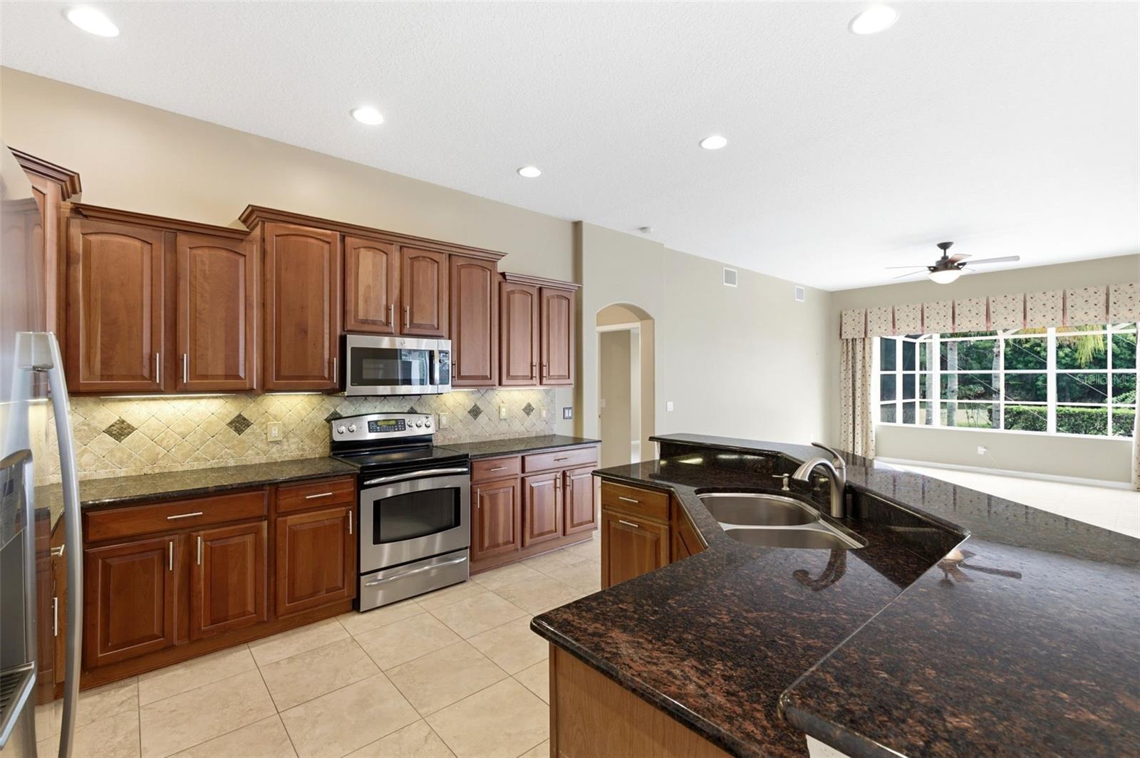 Image 11 of 62 For 1450 Warrington Way