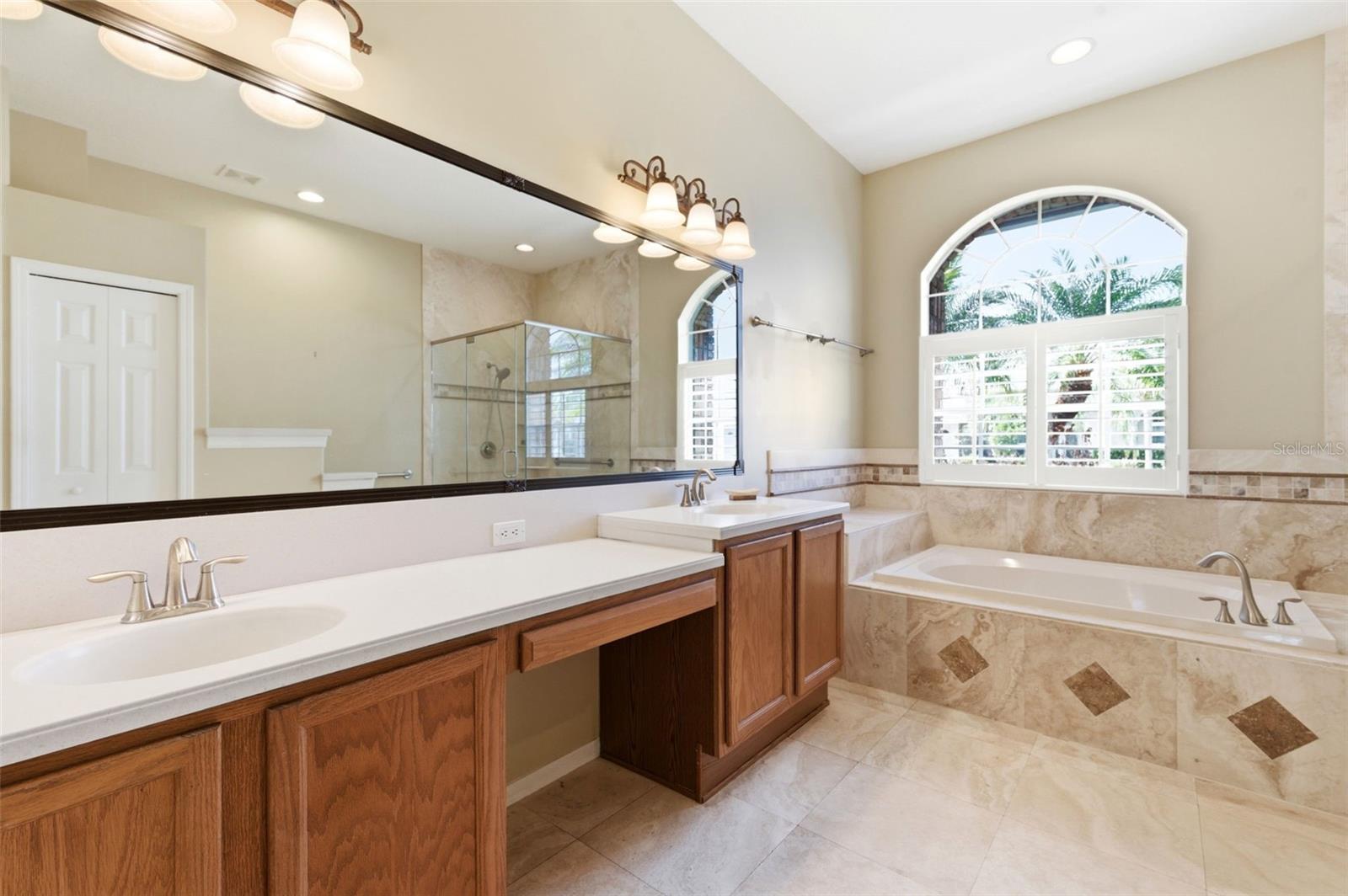 Image 26 of 62 For 1450 Warrington Way