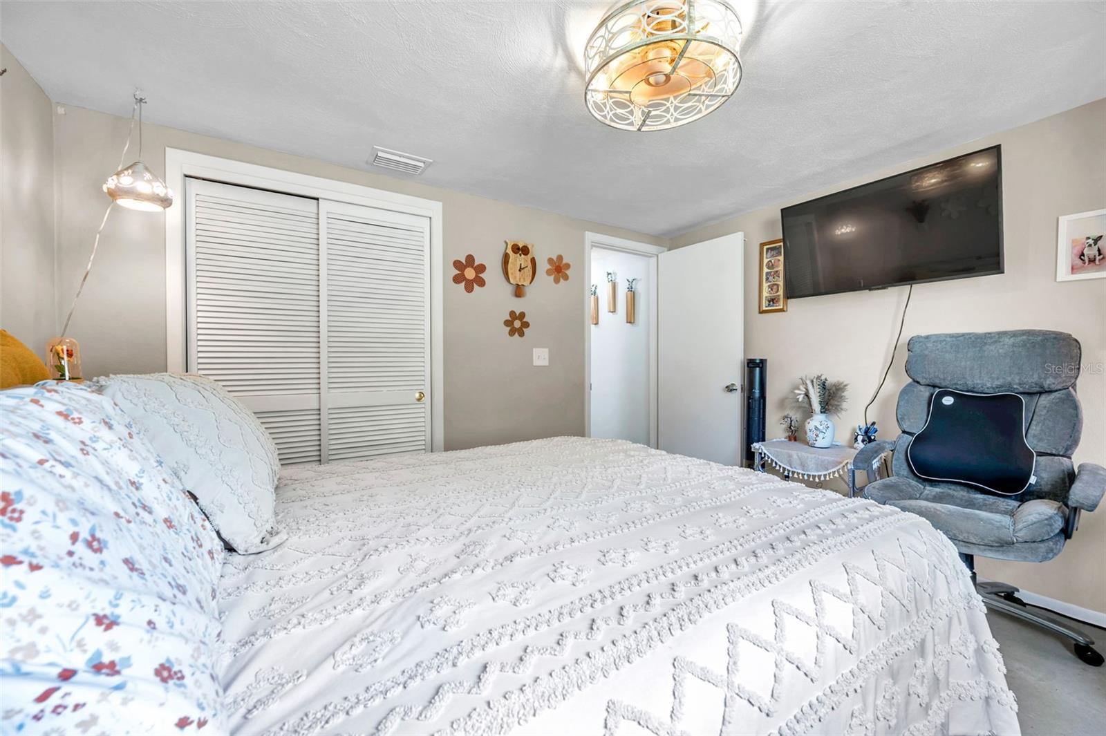 Image 39 of 65 For 8803 Mill Creek Lane