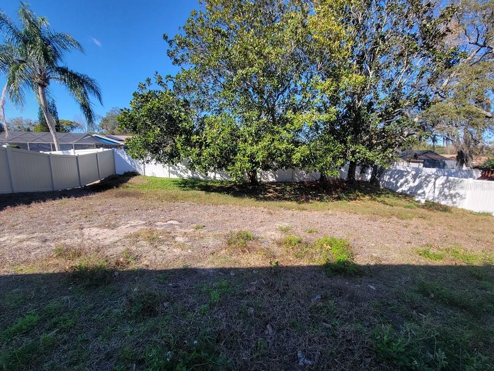 Image 31 of 32 For 7553 High Pines Court