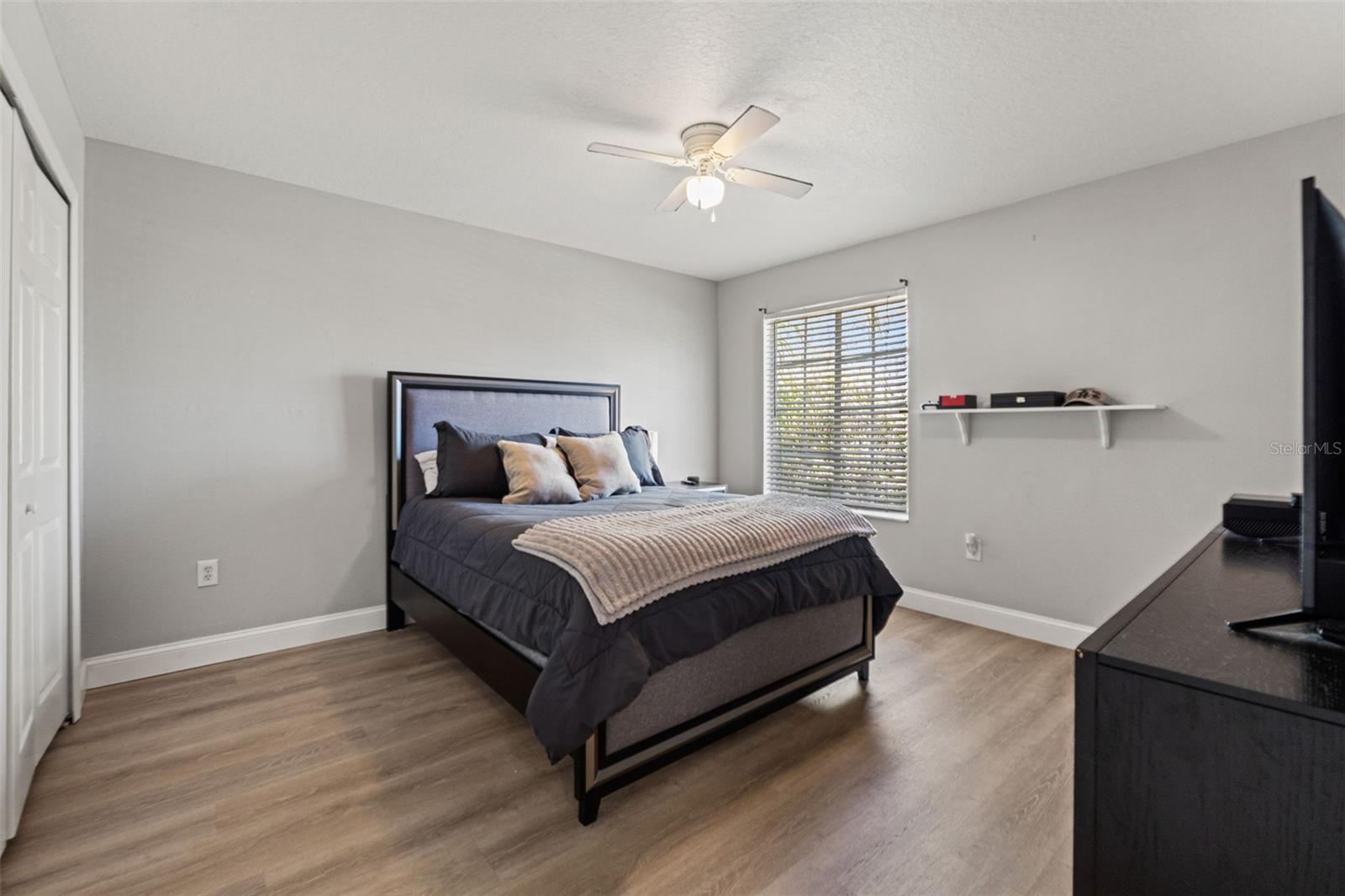 Image 42 of 65 For 1761 Hawthorne Court