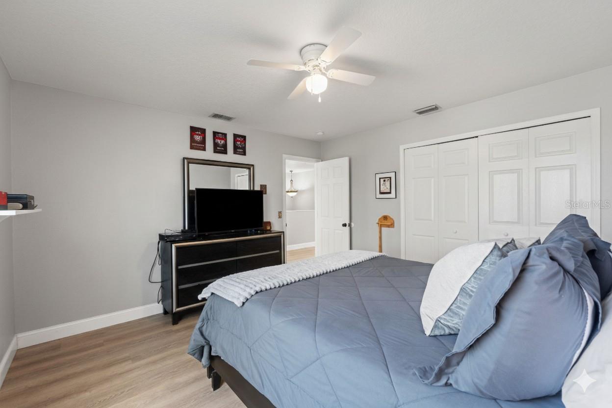 Image 43 of 65 For 1761 Hawthorne Court