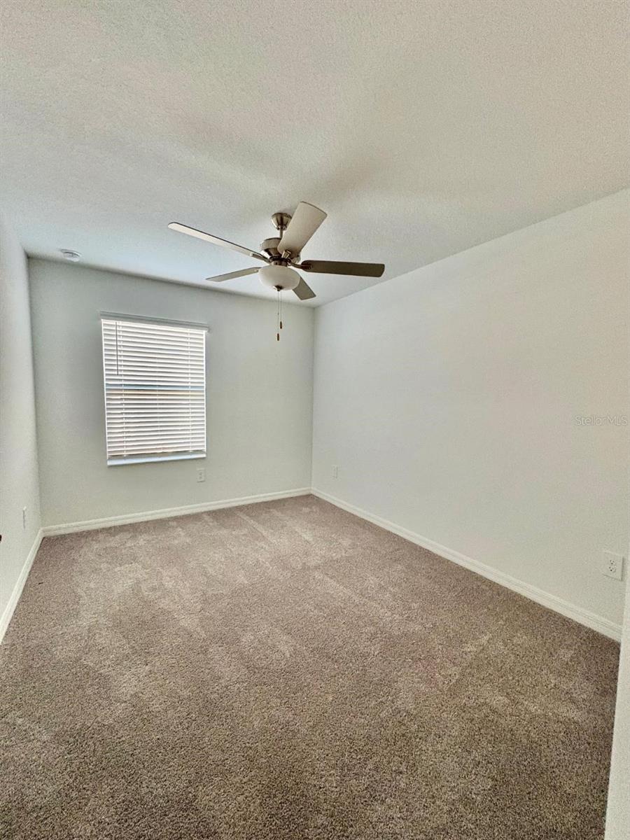 Image 19 of 22 For 10321 Trumpet Honeysuckle Way