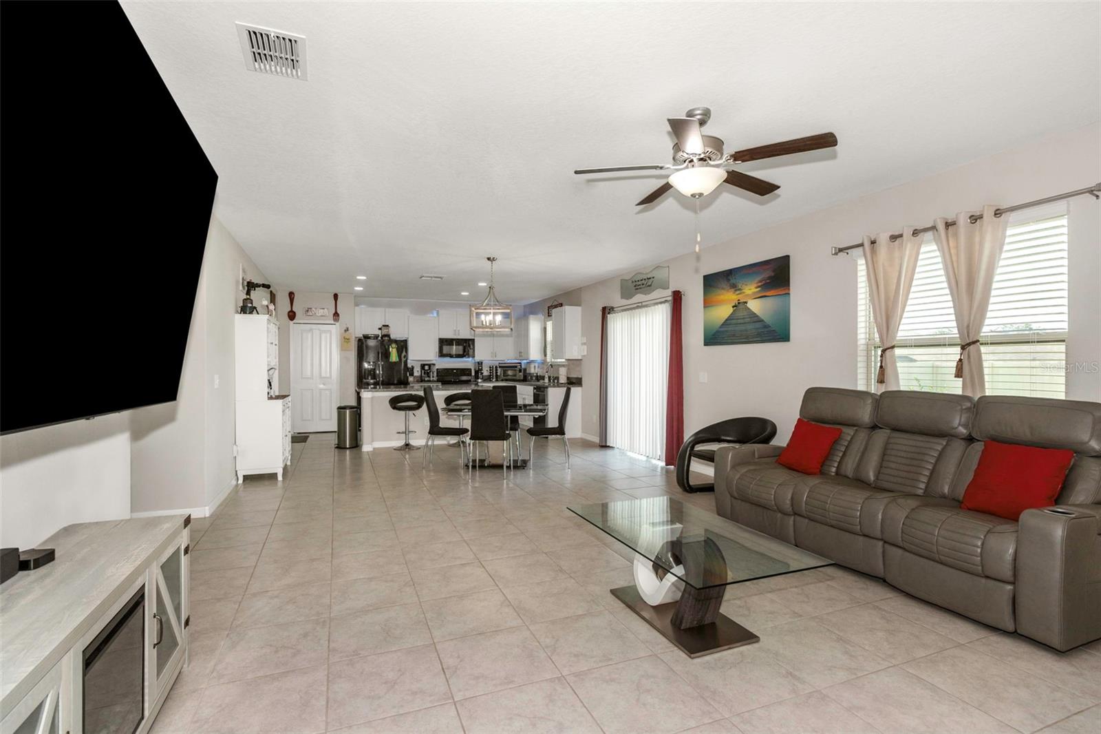 Image 13 of 51 For 6426 Spider Lily Way