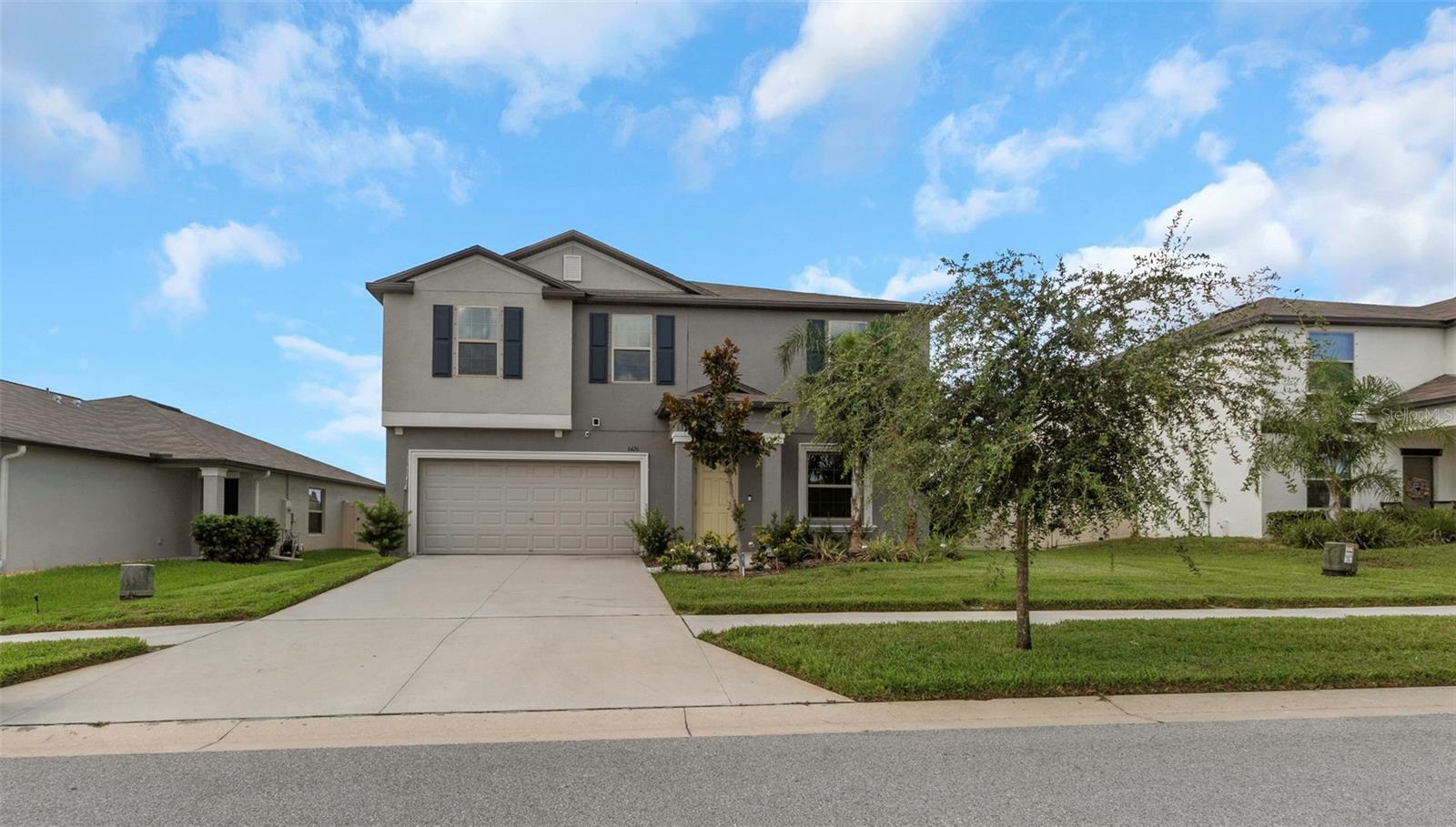 Image 2 of 51 For 6426 Spider Lily Way