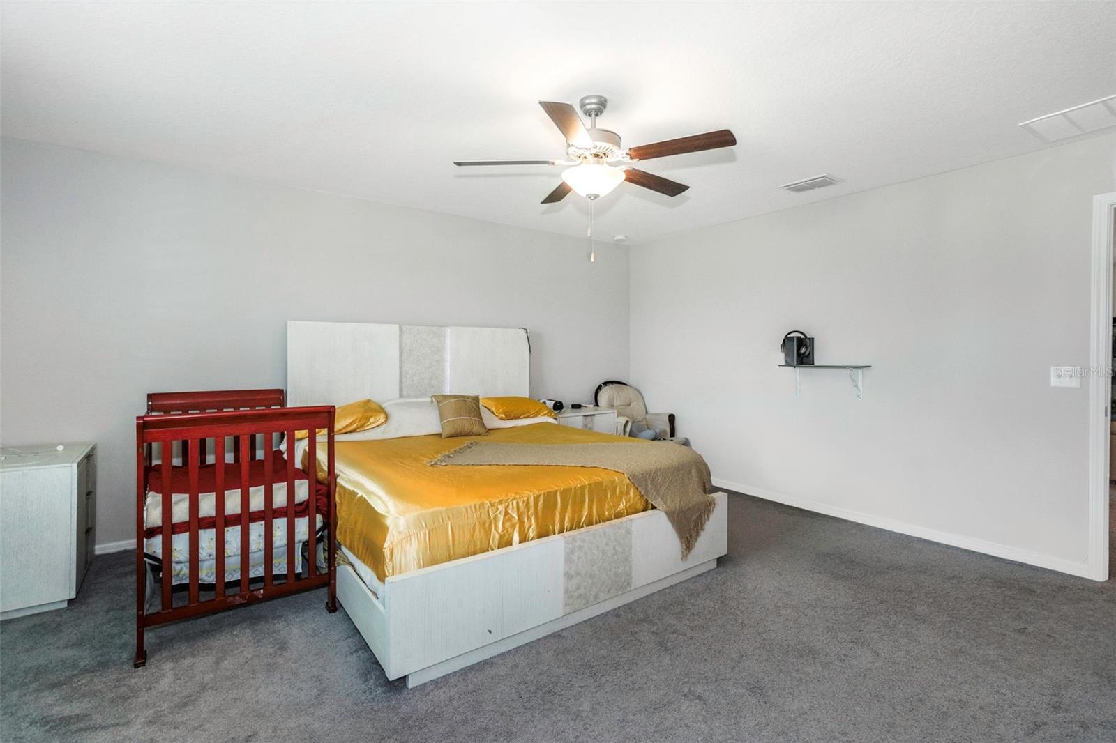 Image 20 of 51 For 6426 Spider Lily Way