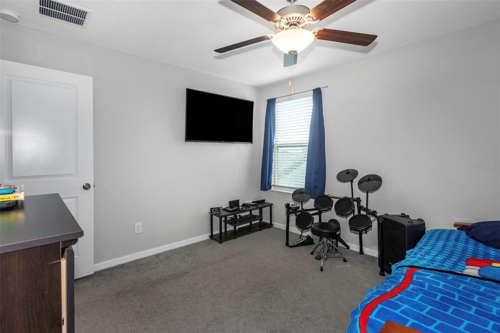 Image 30 of 51 For 6426 Spider Lily Way