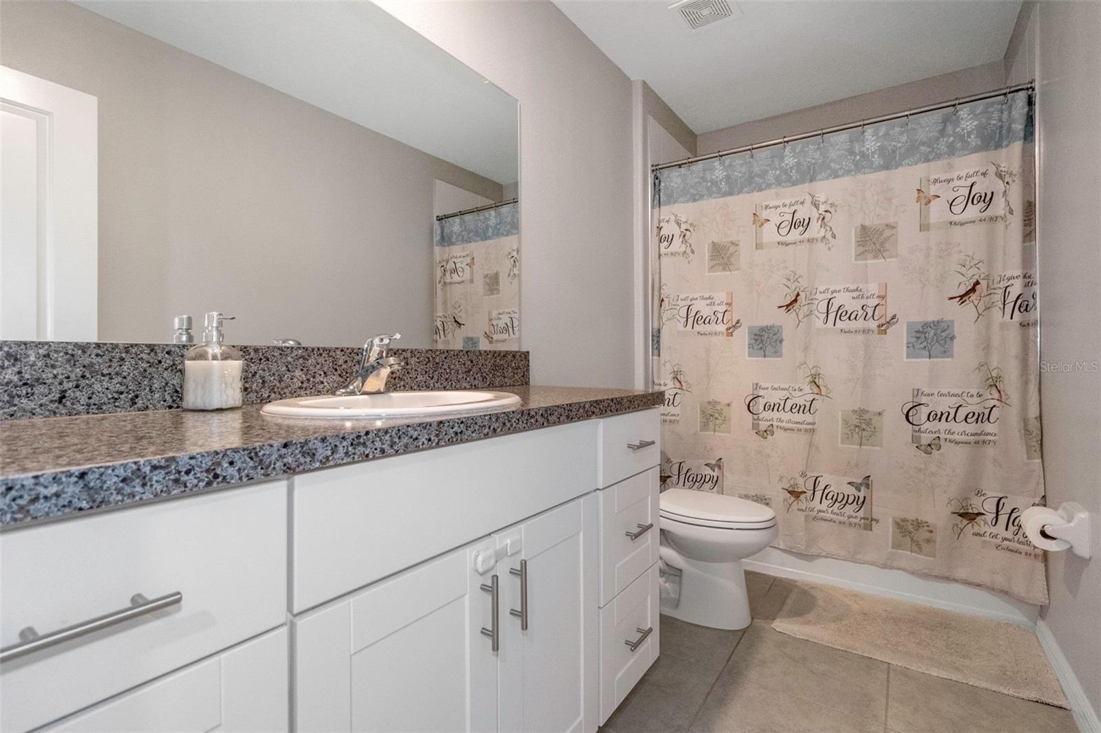 Image 37 of 51 For 6426 Spider Lily Way