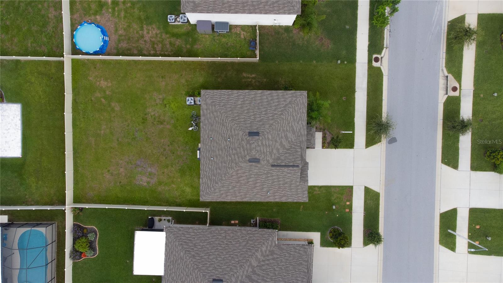 Image 47 of 51 For 6426 Spider Lily Way