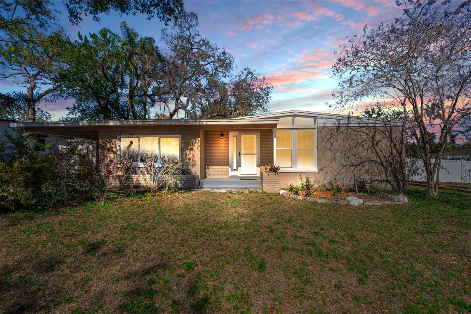 Image 3 of 45 For 206 Linda Avenue