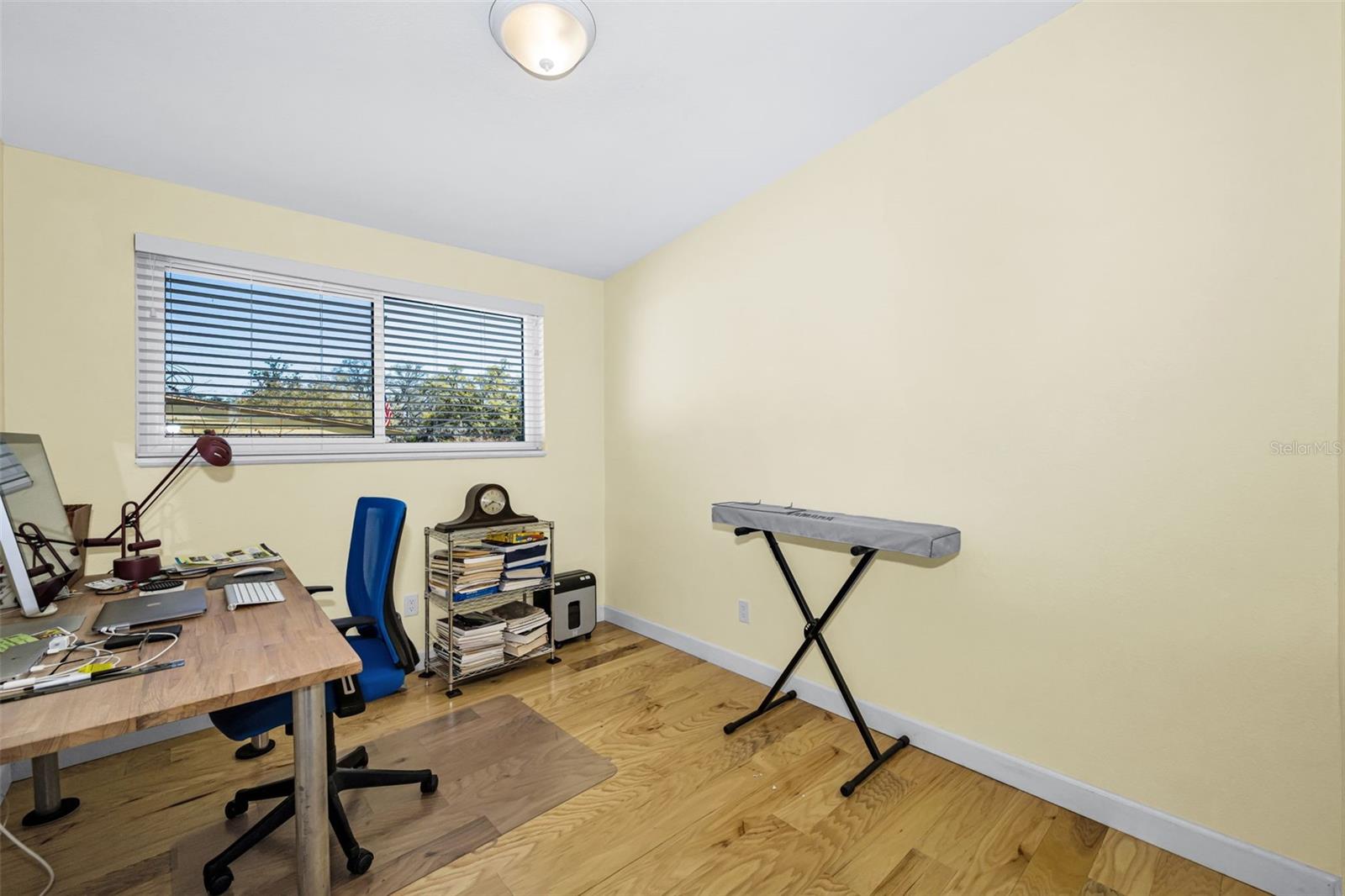 Image 36 of 45 For 206 Linda Avenue