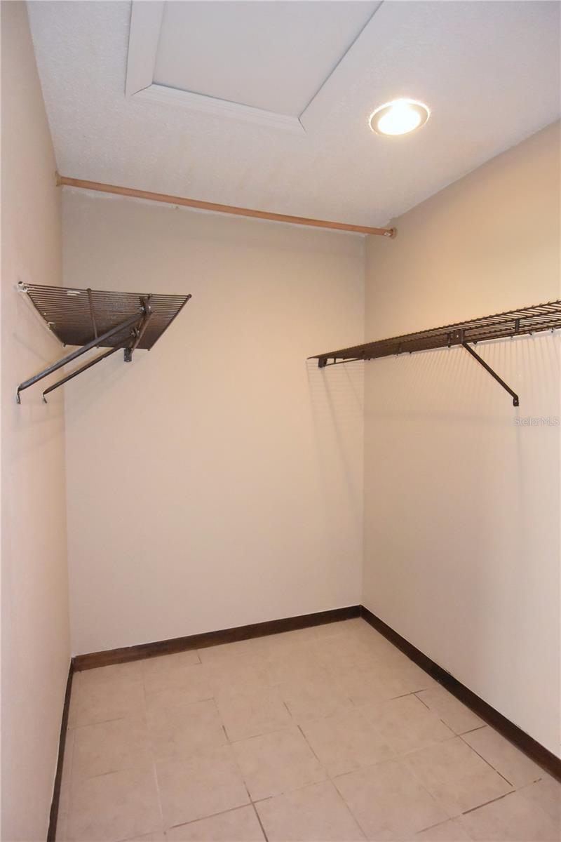 Image 27 of 52 For 1382 Valiant Avenue