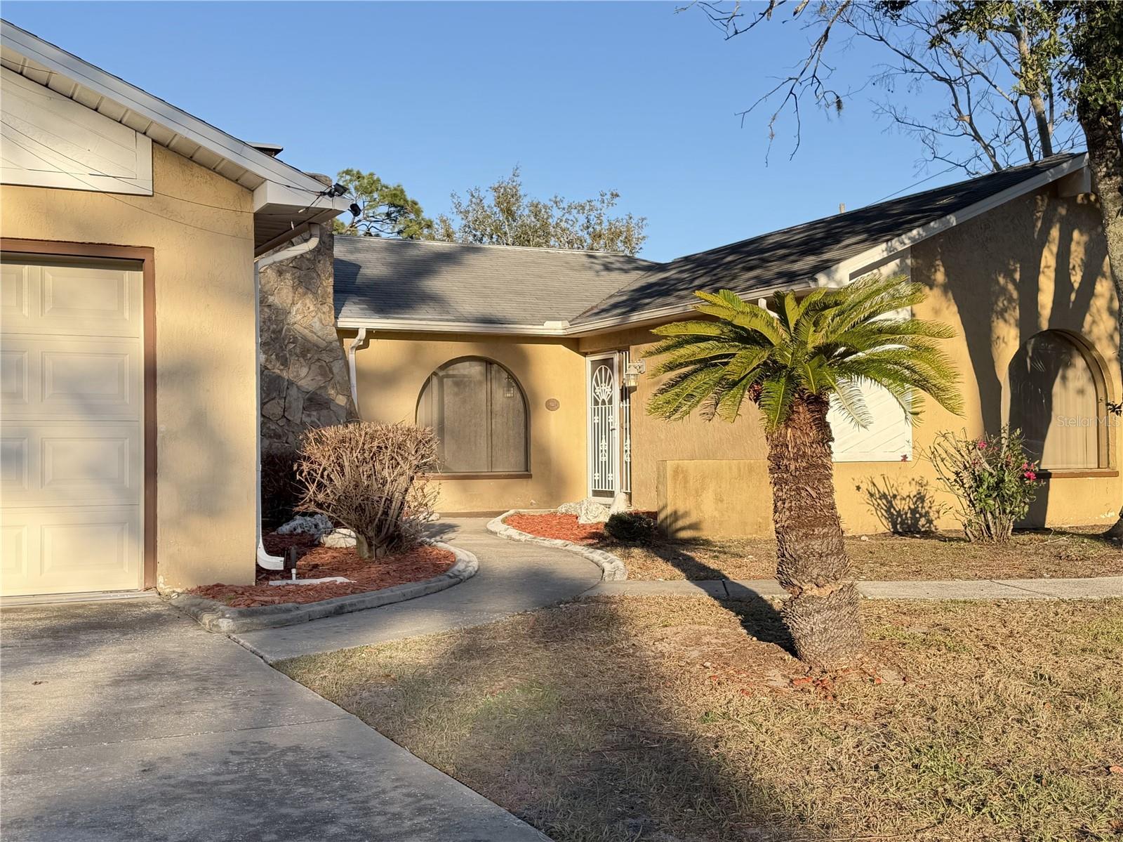 Image 4 of 52 For 1382 Valiant Avenue