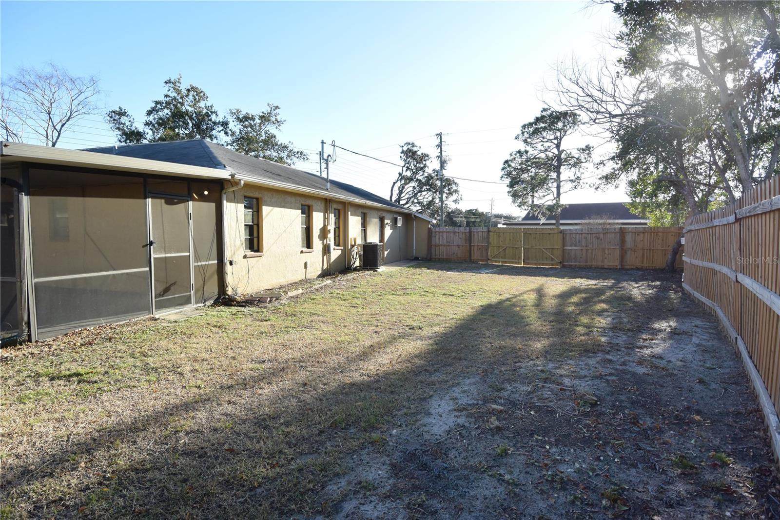 Image 46 of 52 For 1382 Valiant Avenue