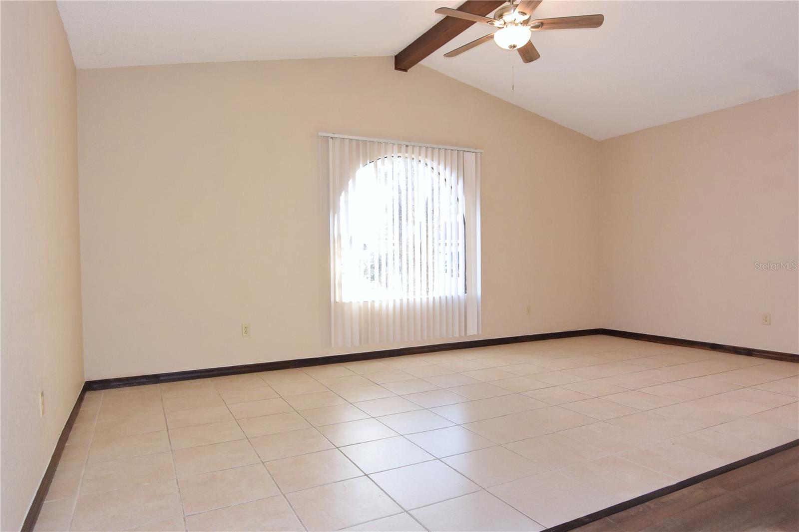 Image 8 of 52 For 1382 Valiant Avenue