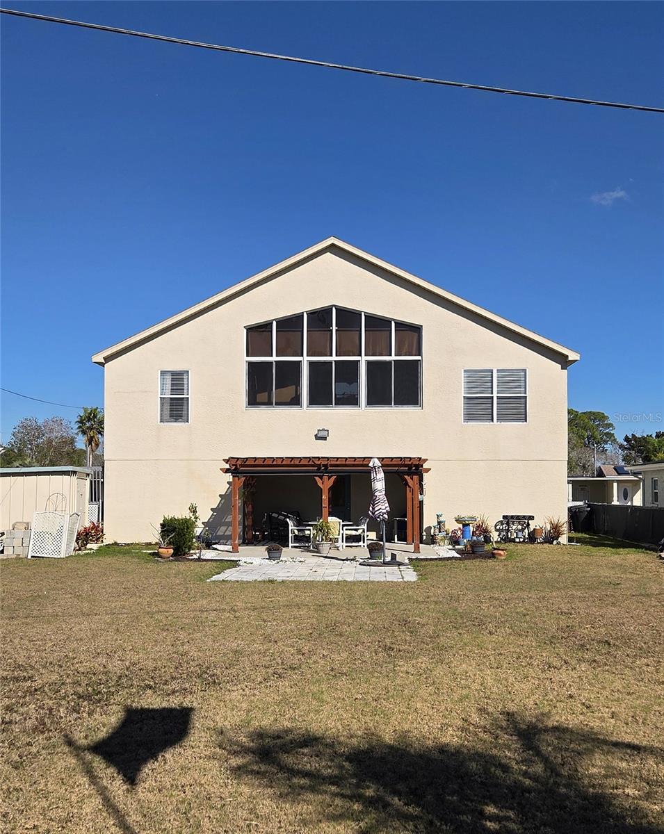 Image 3 of 20 For 6719 Manor Beach