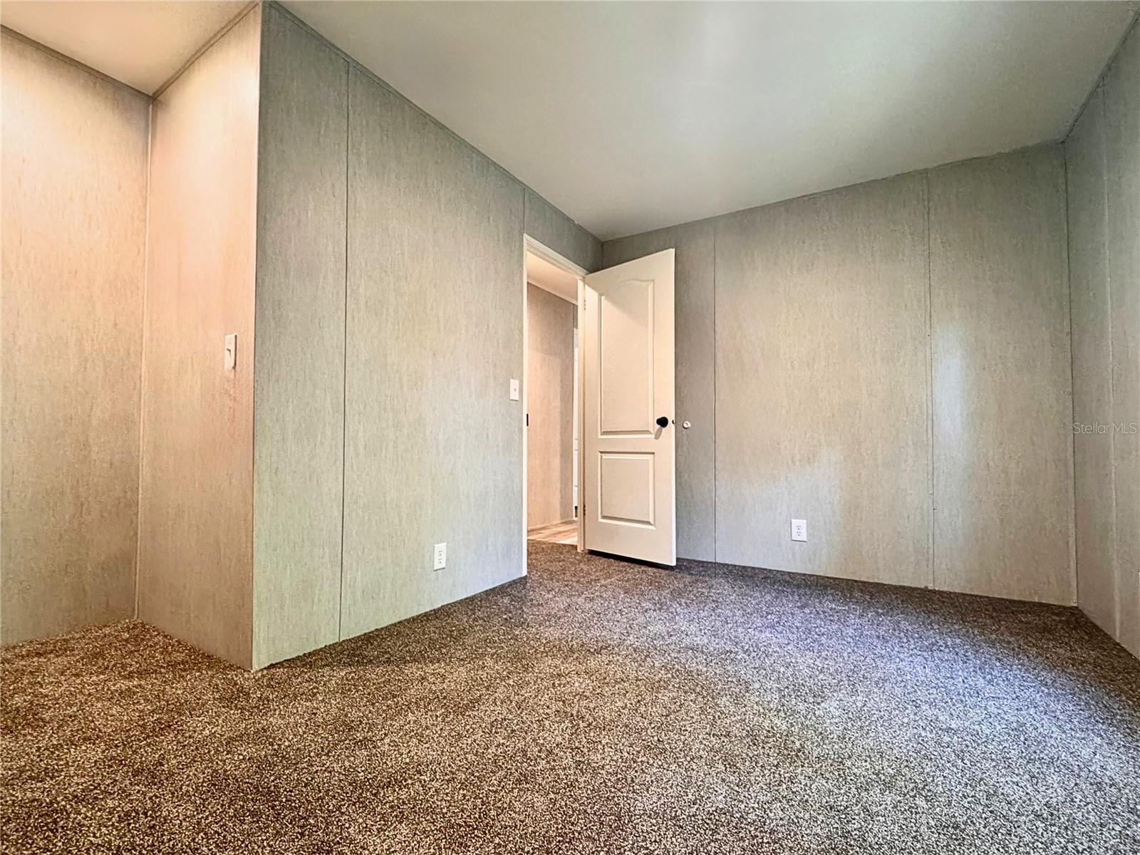 Image 14 of 18 For 15561 Wilson Boulevard