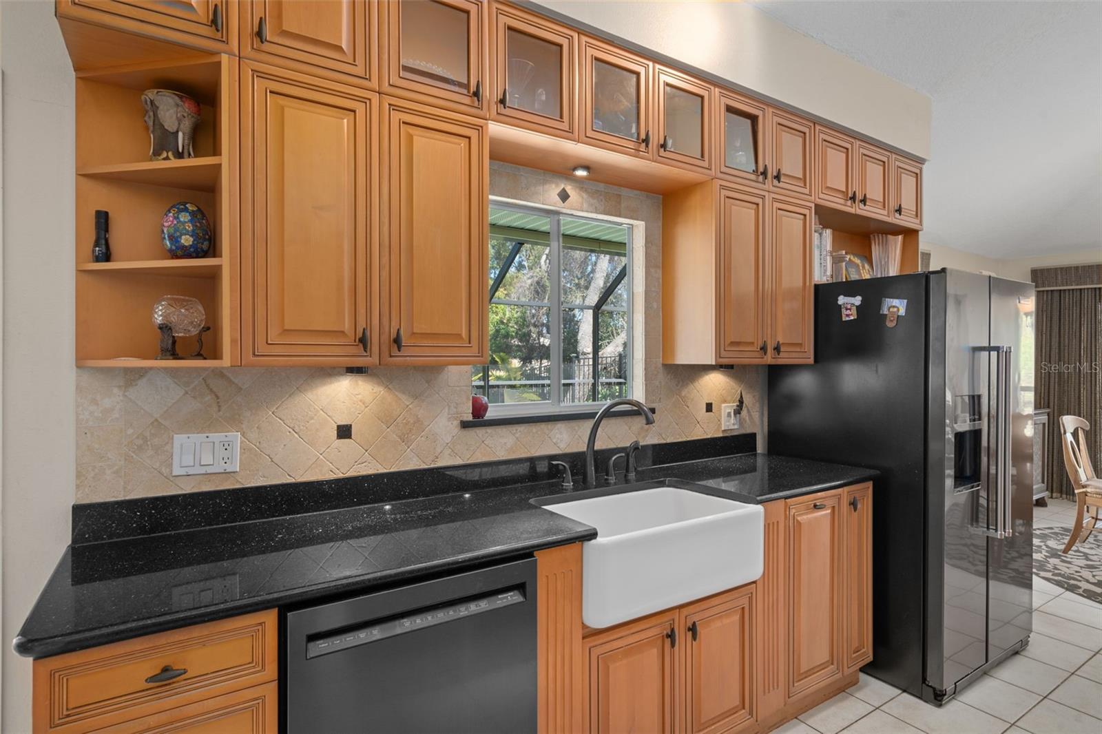 Image 16 of 44 For 115 Colony South Drive