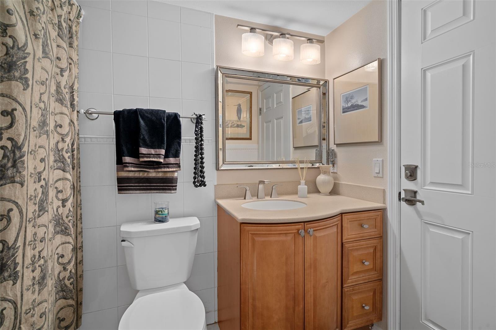 Image 21 of 44 For 115 Colony South Drive