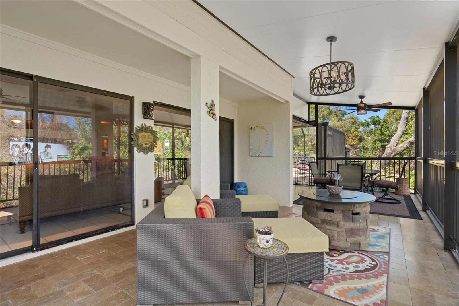 Image 36 of 44 For 115 Colony South Drive