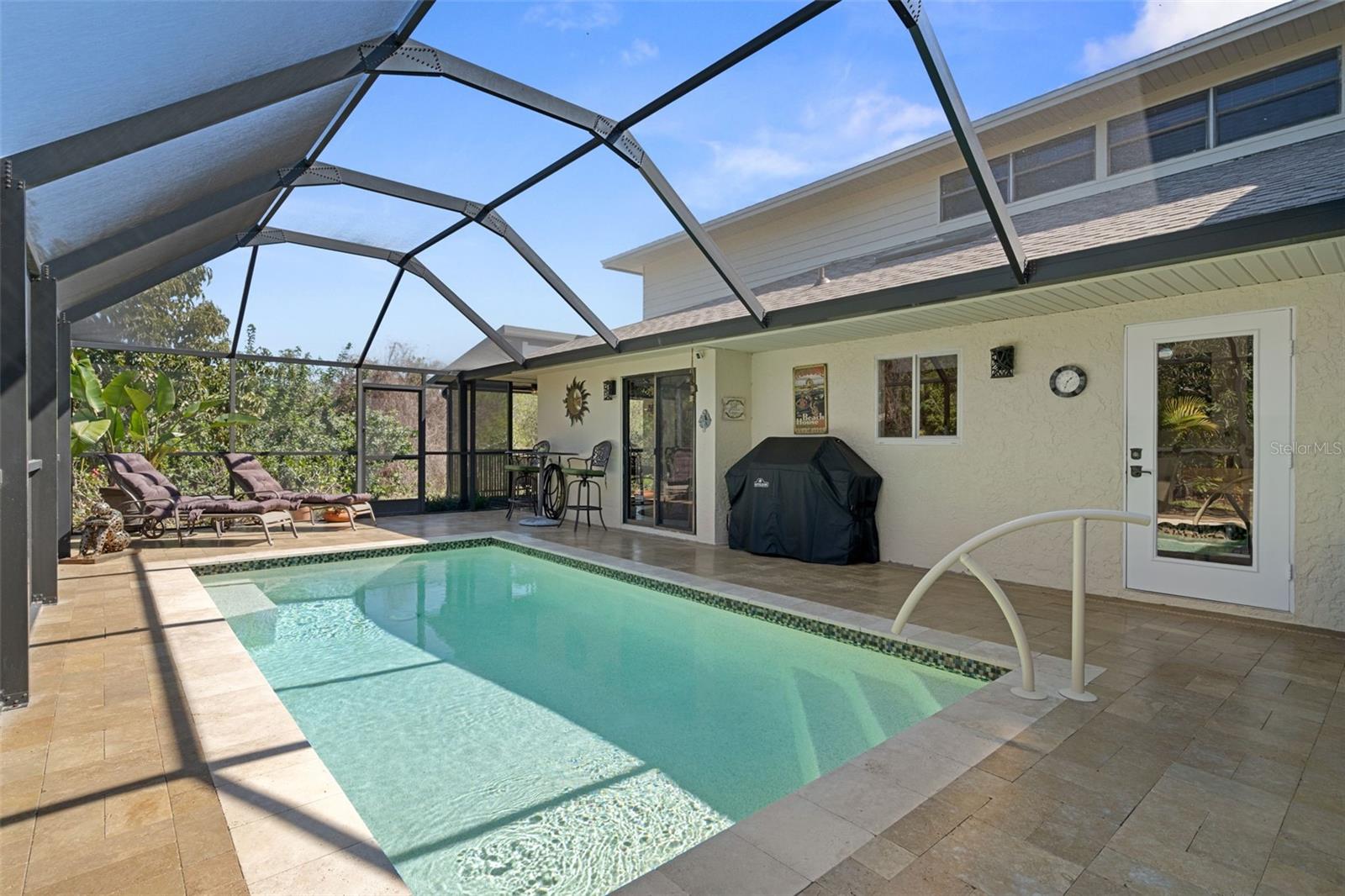 Image 39 of 44 For 115 Colony South Drive