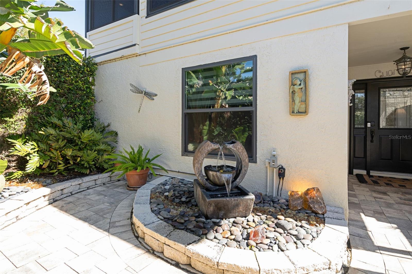 Image 6 of 44 For 115 Colony South Drive