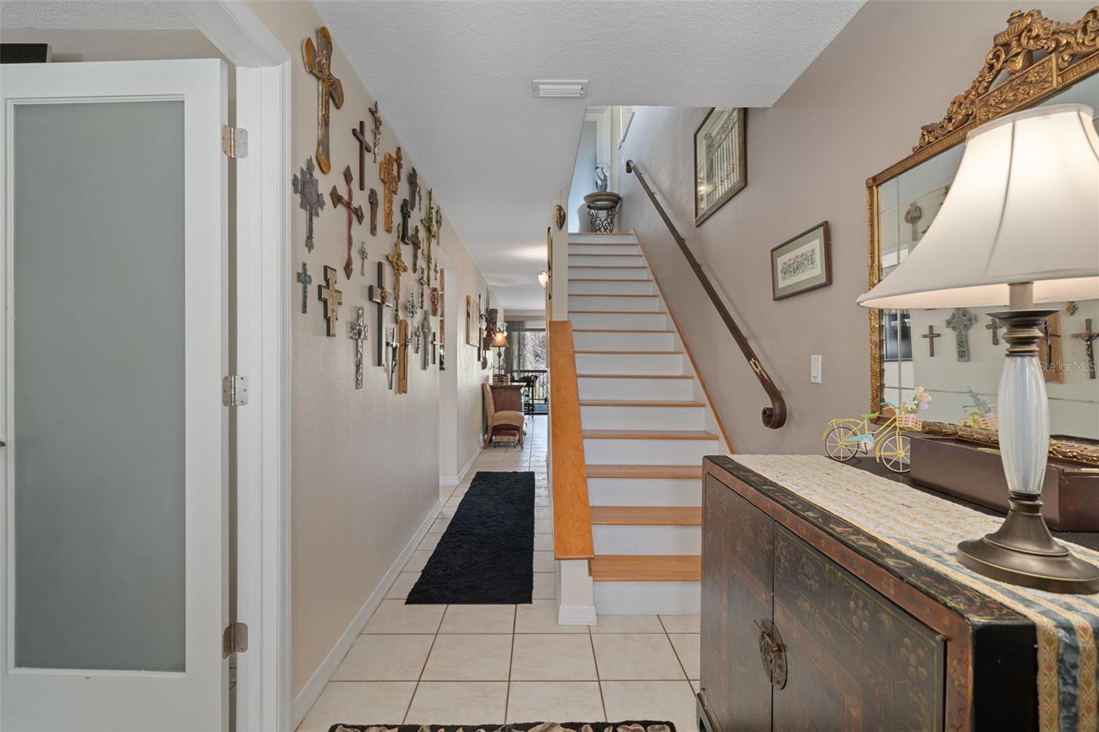 Image 8 of 44 For 115 Colony South Drive