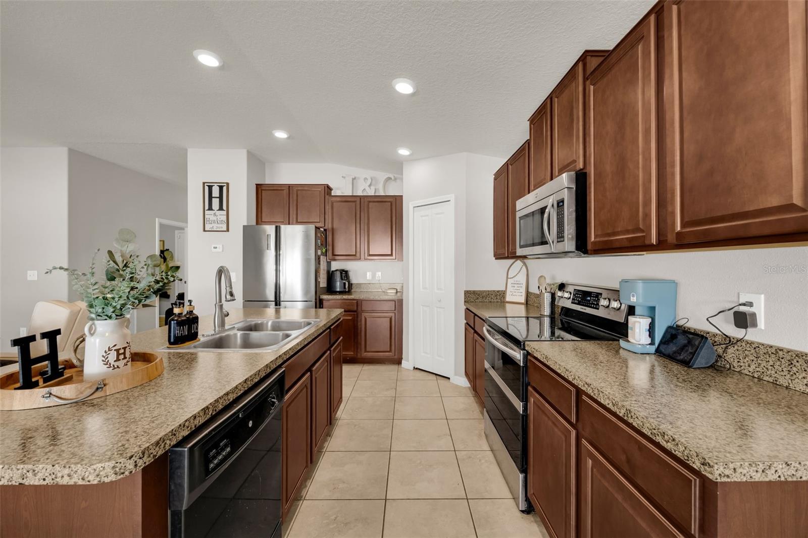 Image 19 of 36 For 10554 Standing Stone Drive