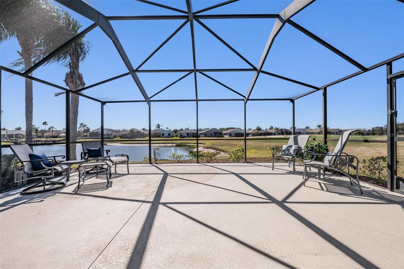 Image 22 of 51 For 1751 Lakestone Drive