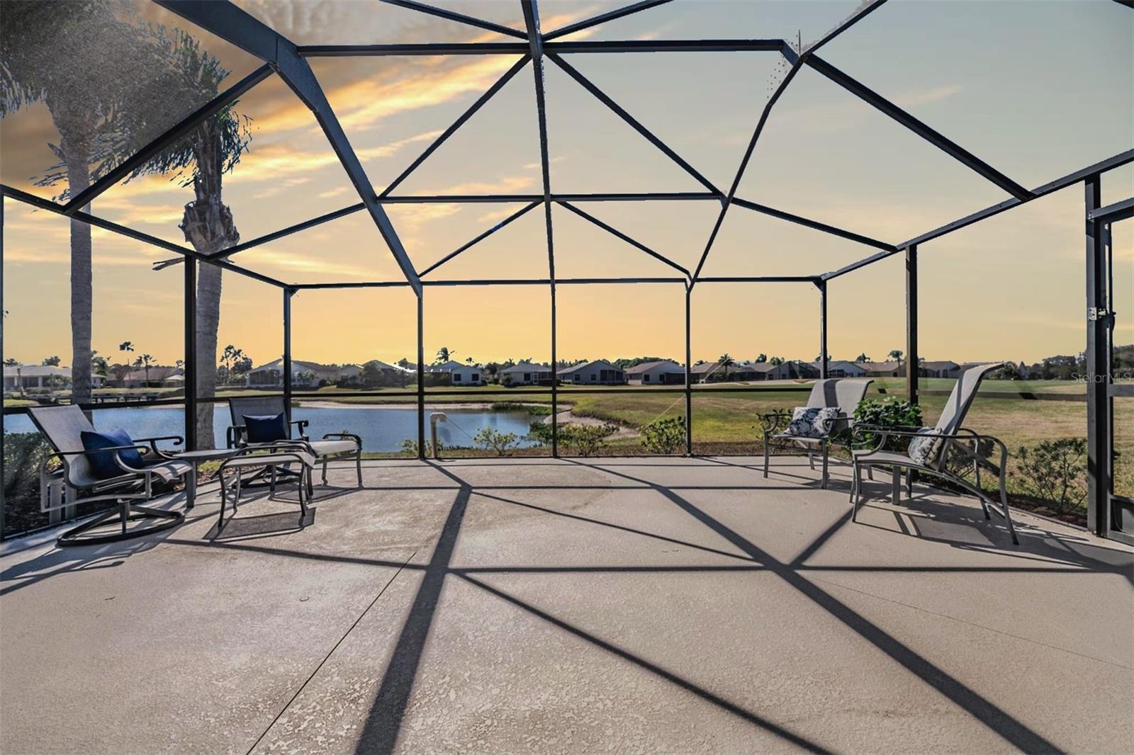 Image 4 of 51 For 1751 Lakestone Drive