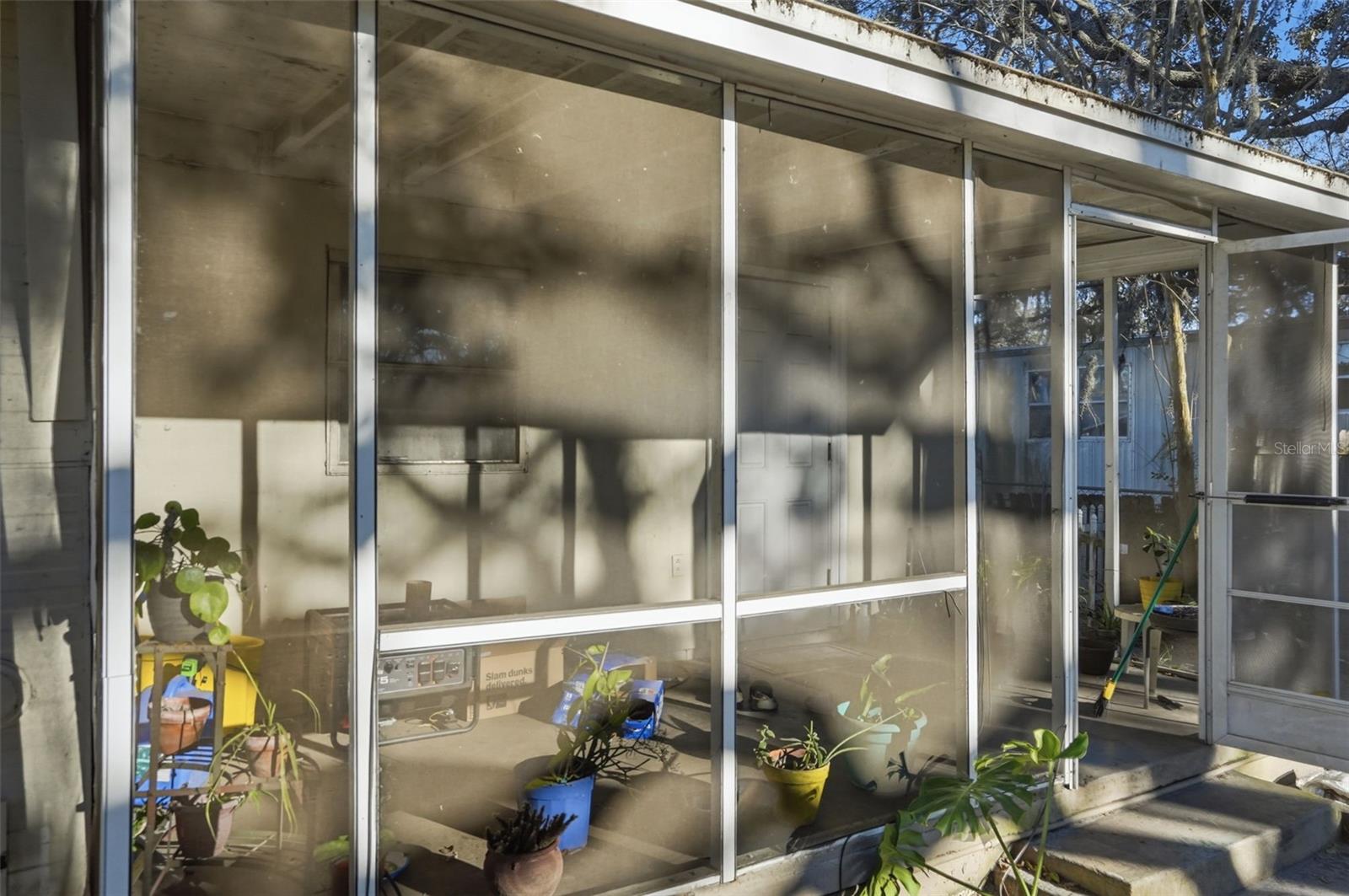 Image 19 of 30 For 11311 Altoona Avenue