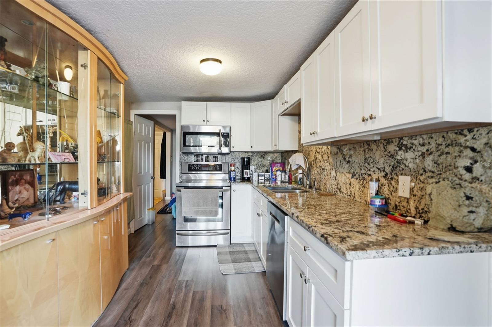 Image 2 of 30 For 11311 Altoona Avenue