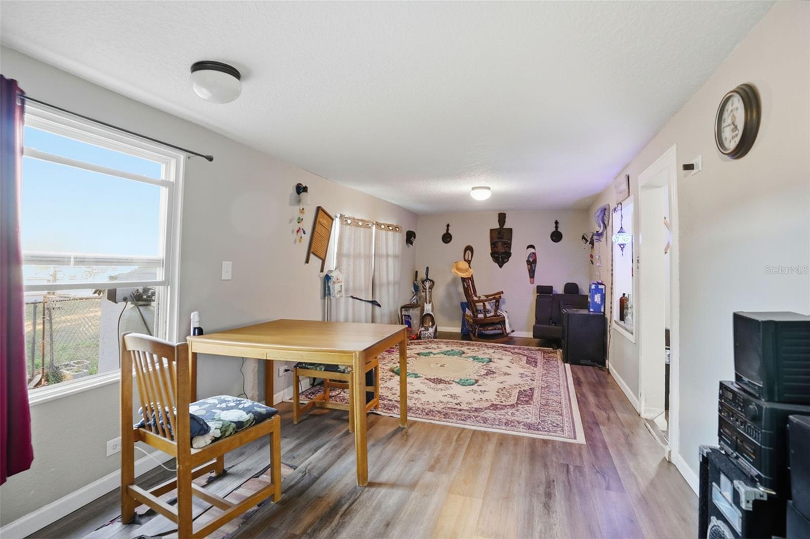 Image 3 of 30 For 11311 Altoona Avenue