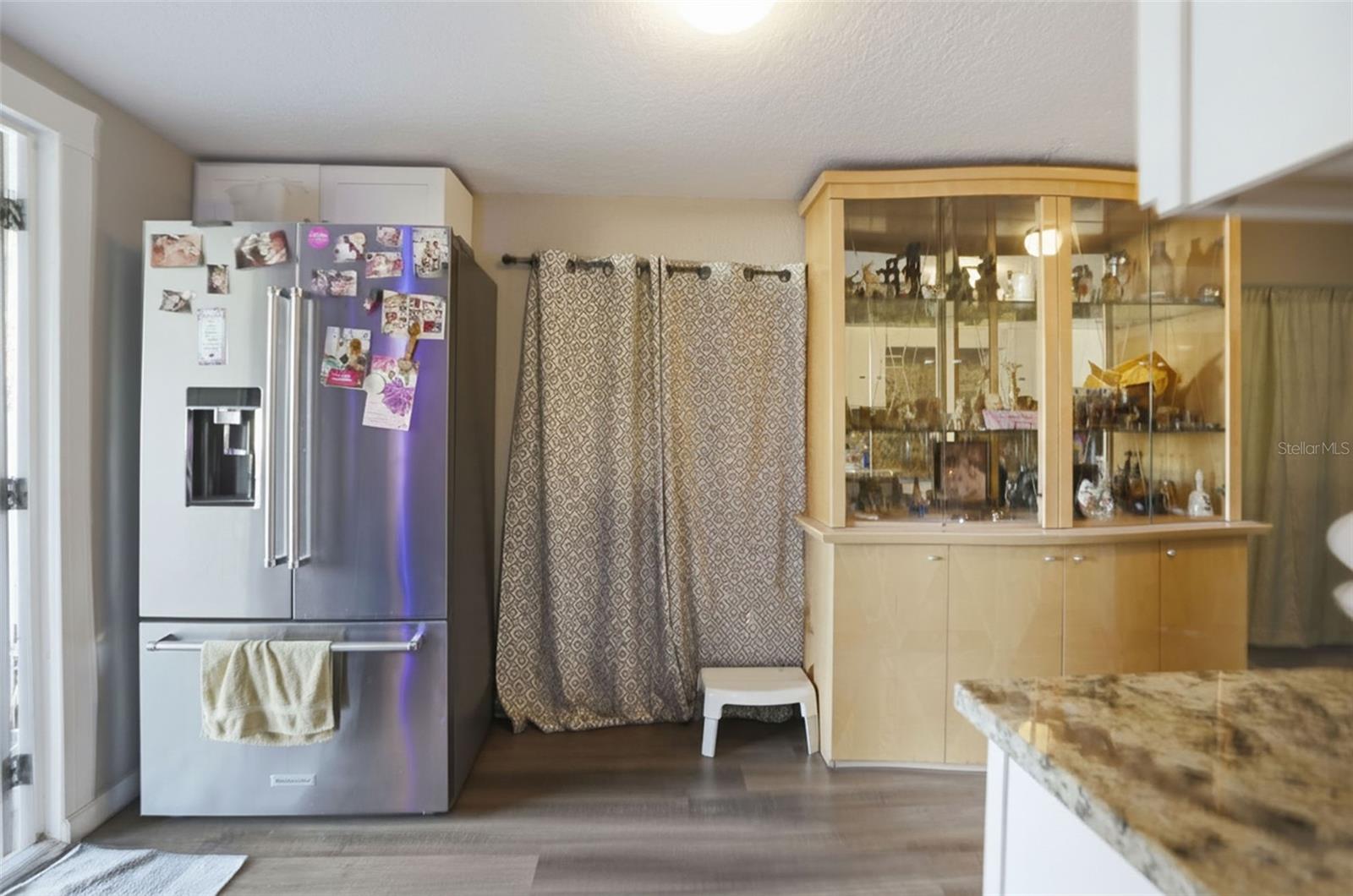 Image 6 of 30 For 11311 Altoona Avenue