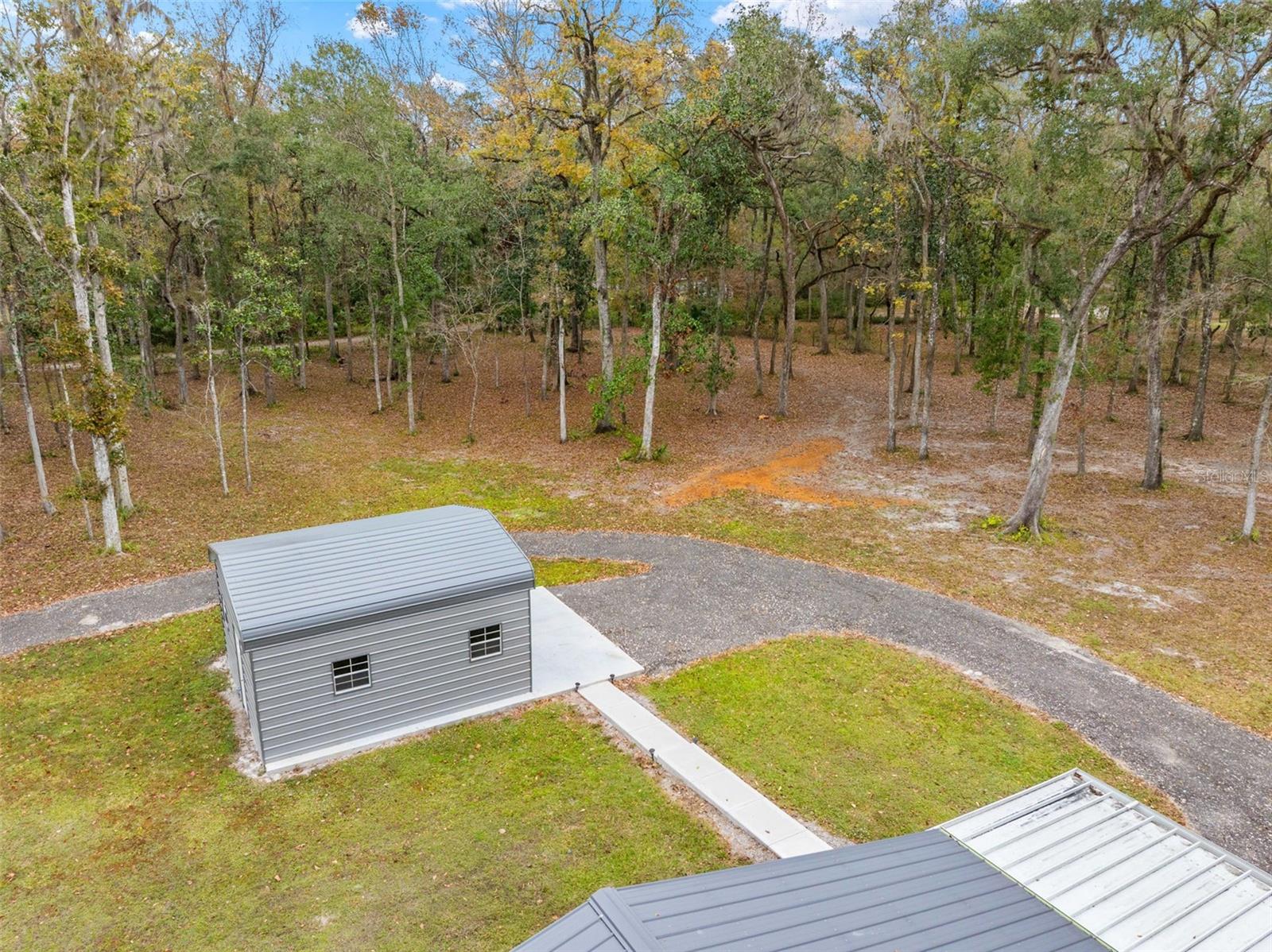 Image 11 of 48 For 13366 Glory Lane