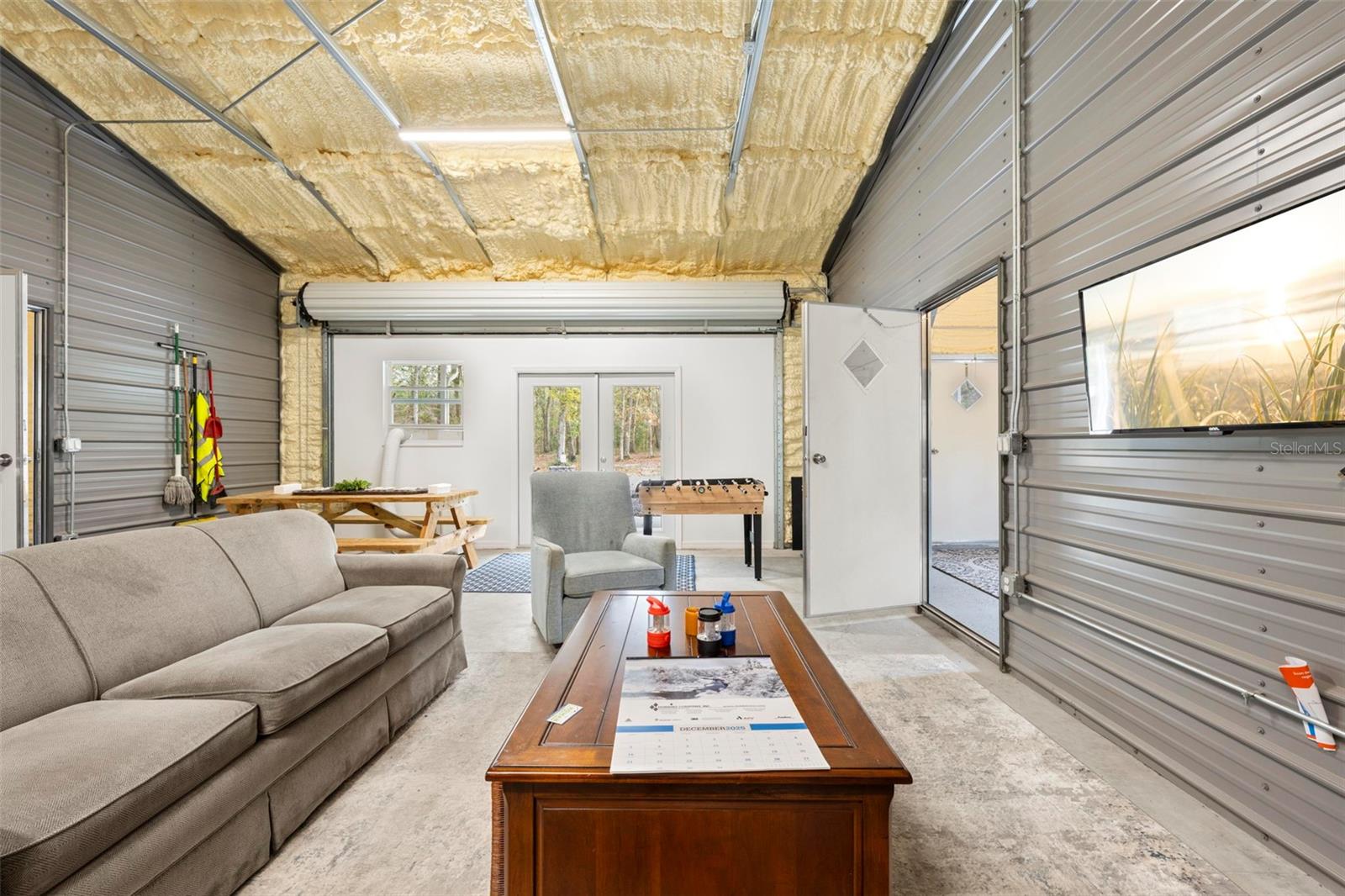 Image 20 of 48 For 13366 Glory Lane