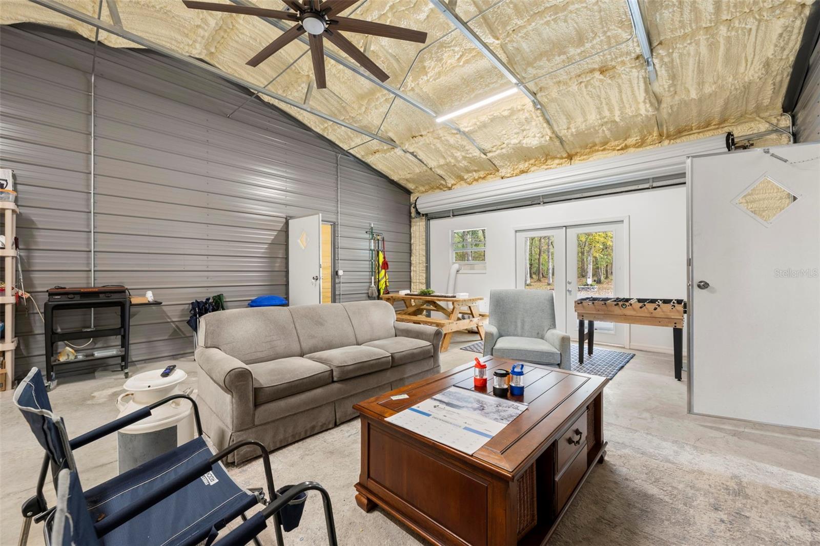 Image 21 of 48 For 13366 Glory Lane