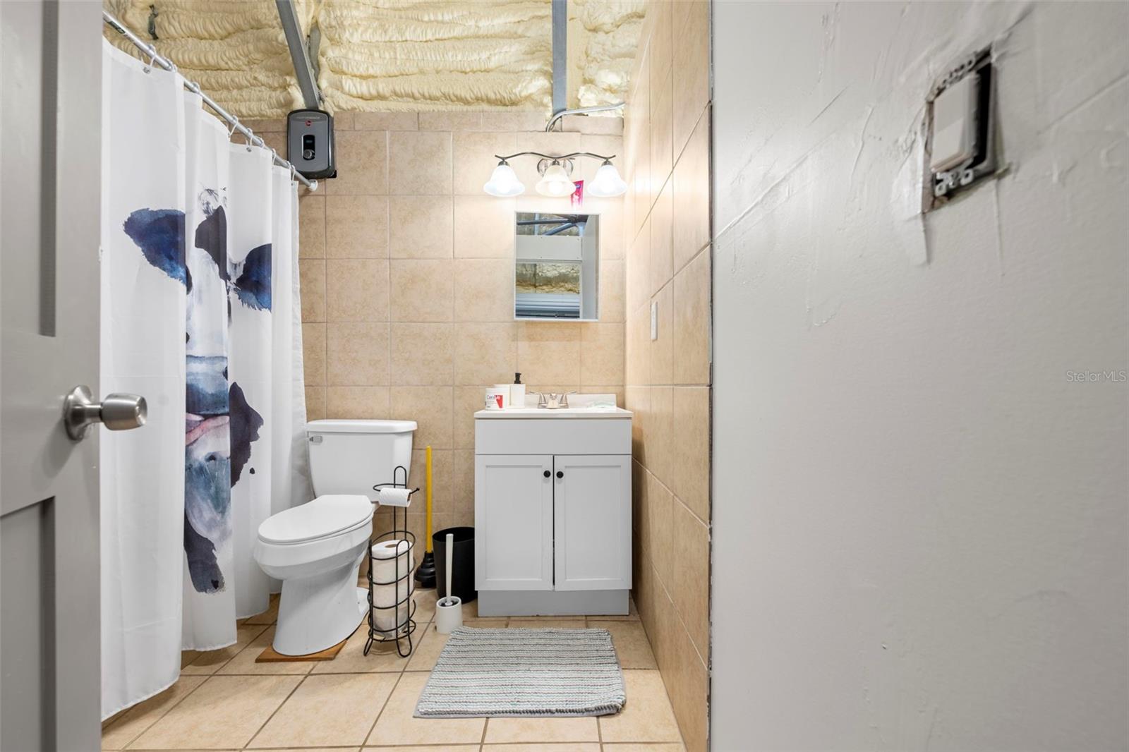 Image 26 of 48 For 13366 Glory Lane