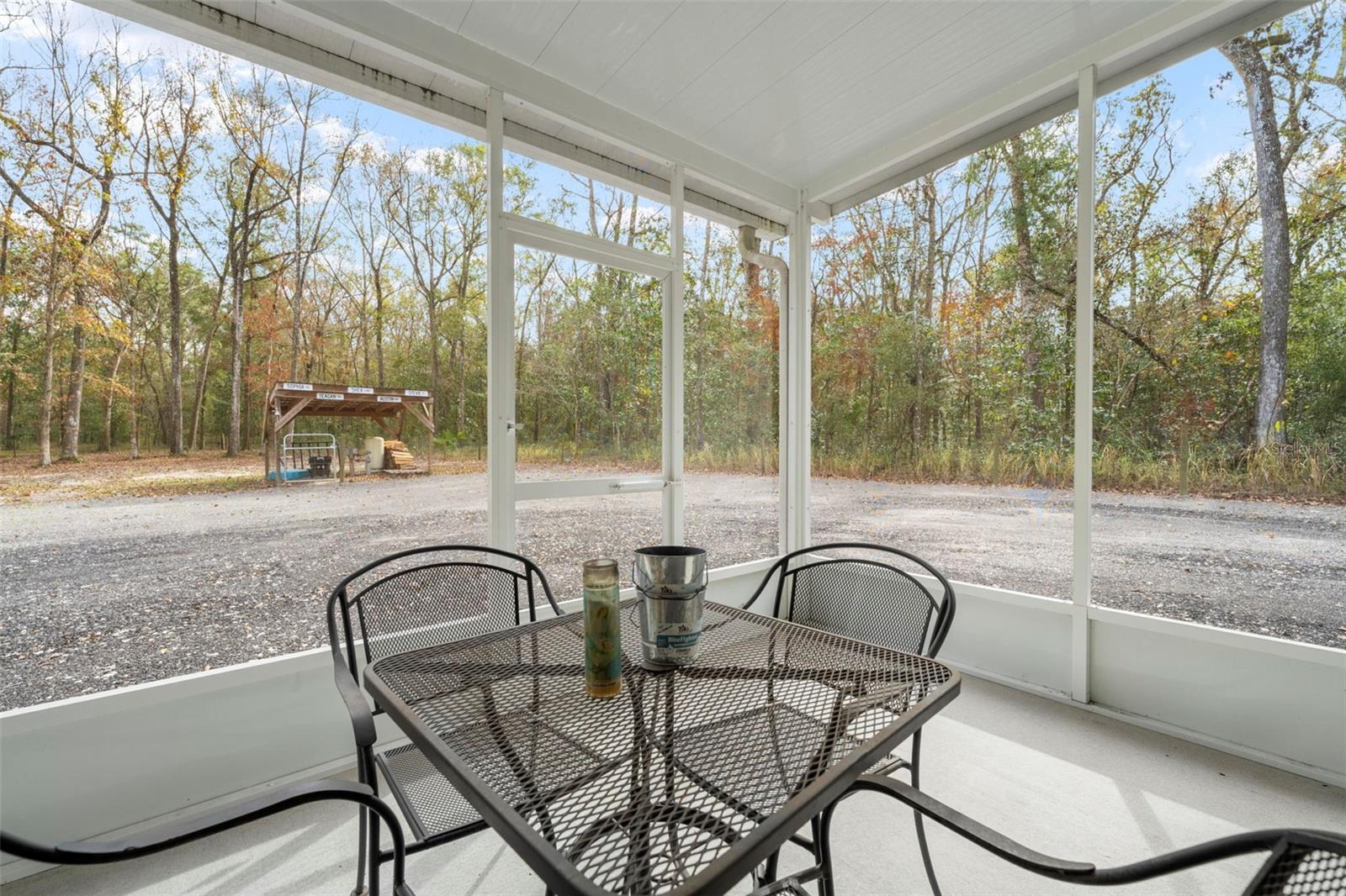 Image 34 of 48 For 13366 Glory Lane