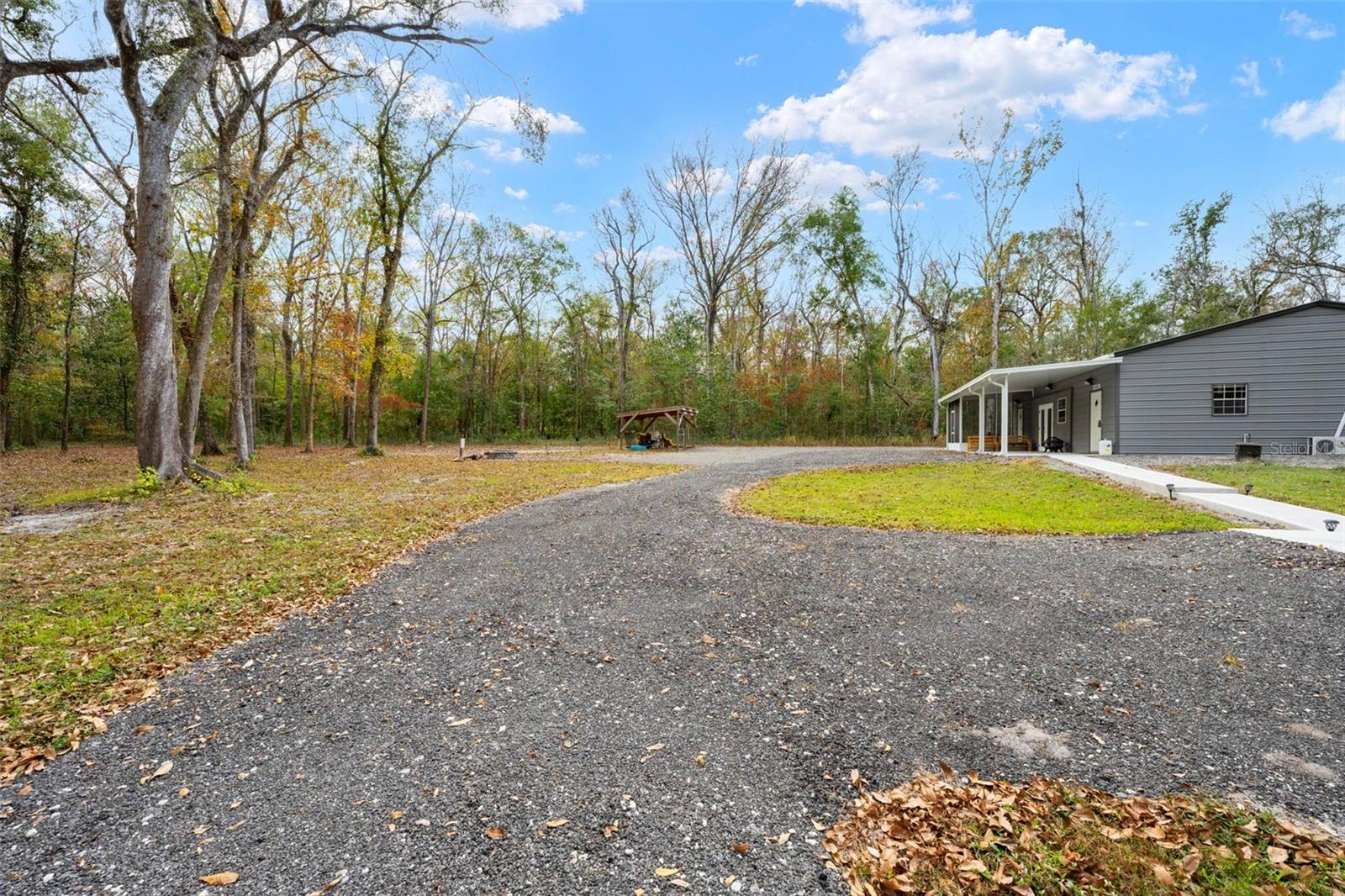 Image 43 of 48 For 13366 Glory Lane