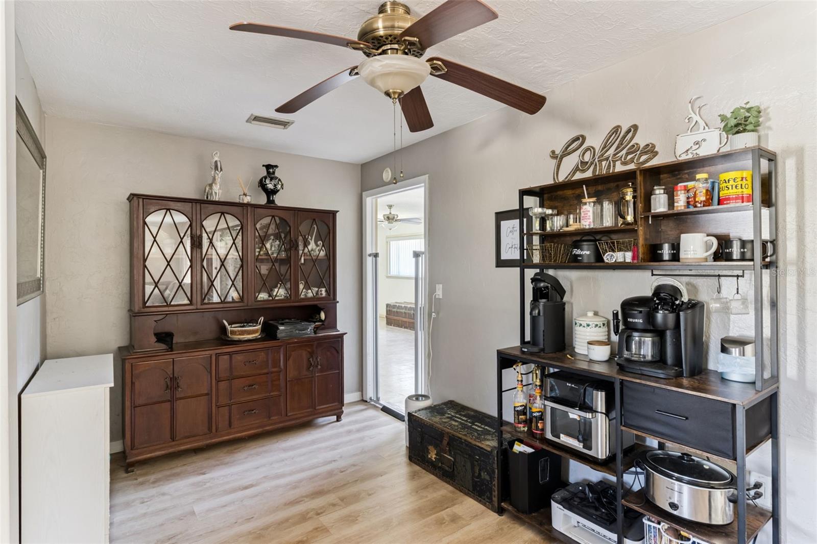 Image 19 of 37 For 4903 26th Avenue W